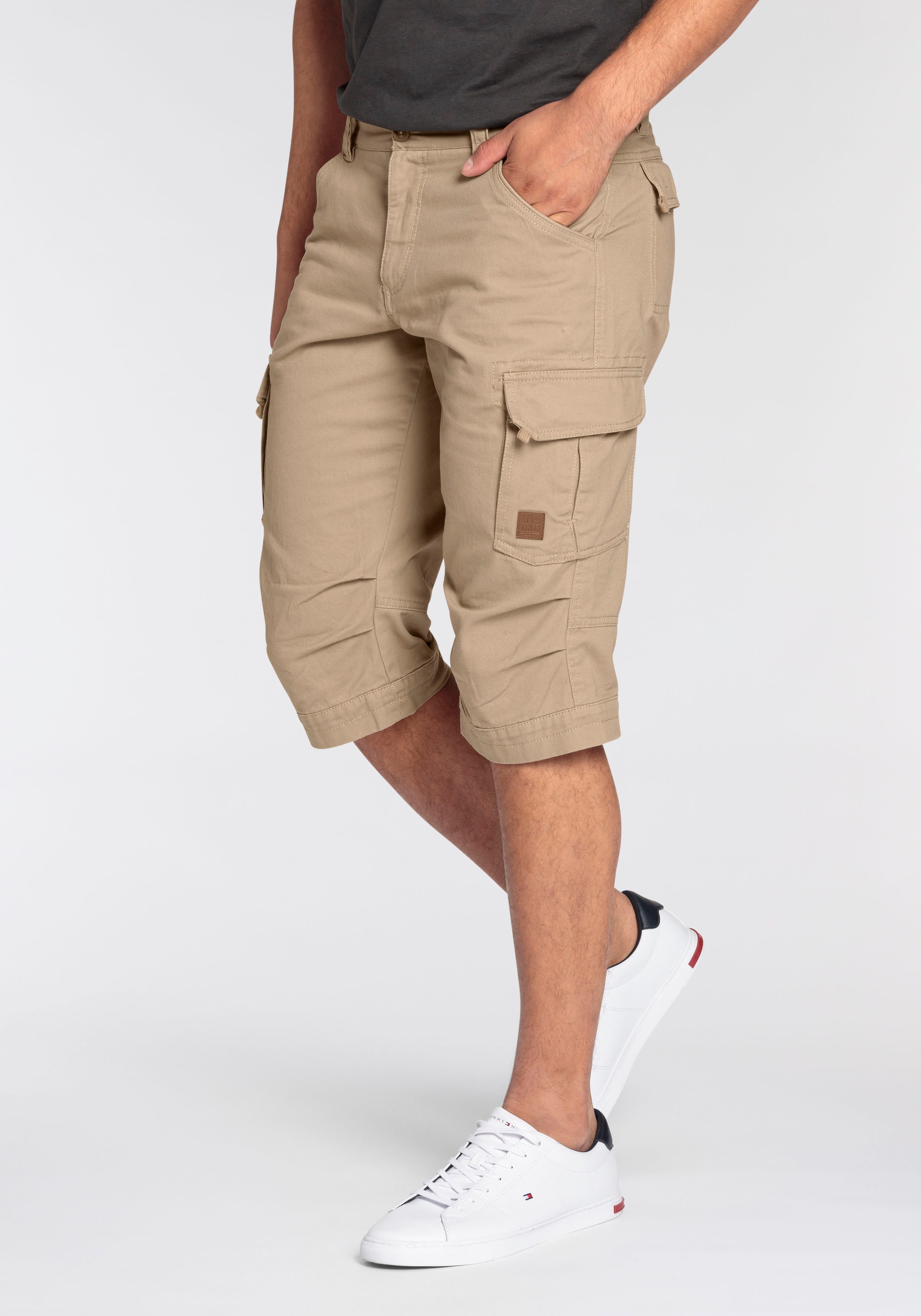 Bruno Banani Bermudas, schmale Passform, gerade Beinform, mit Cargotaschen günstig online kaufen
