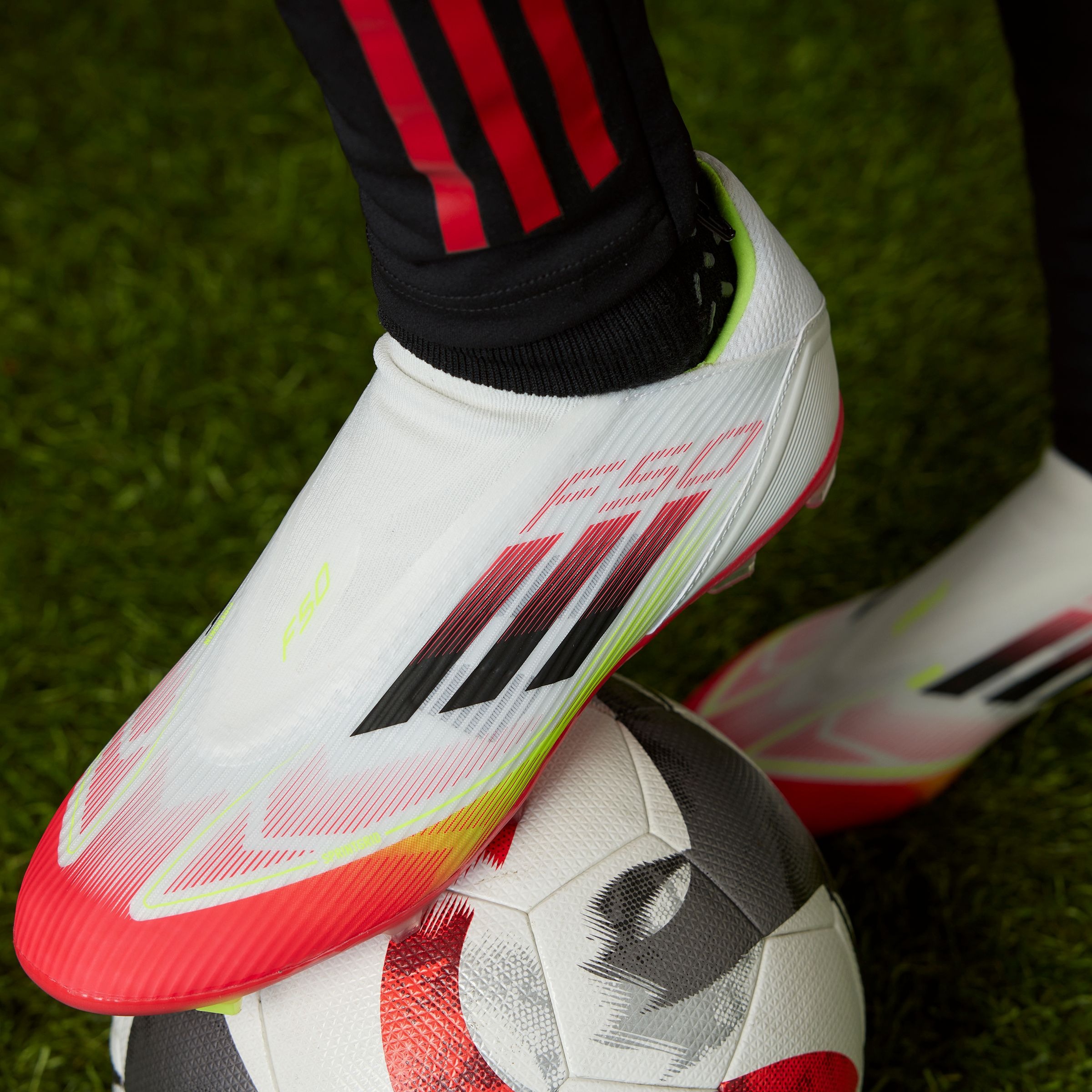 adidas Performance Fußballschuh »F50 LEAGUE LACELESS FG/MG«
