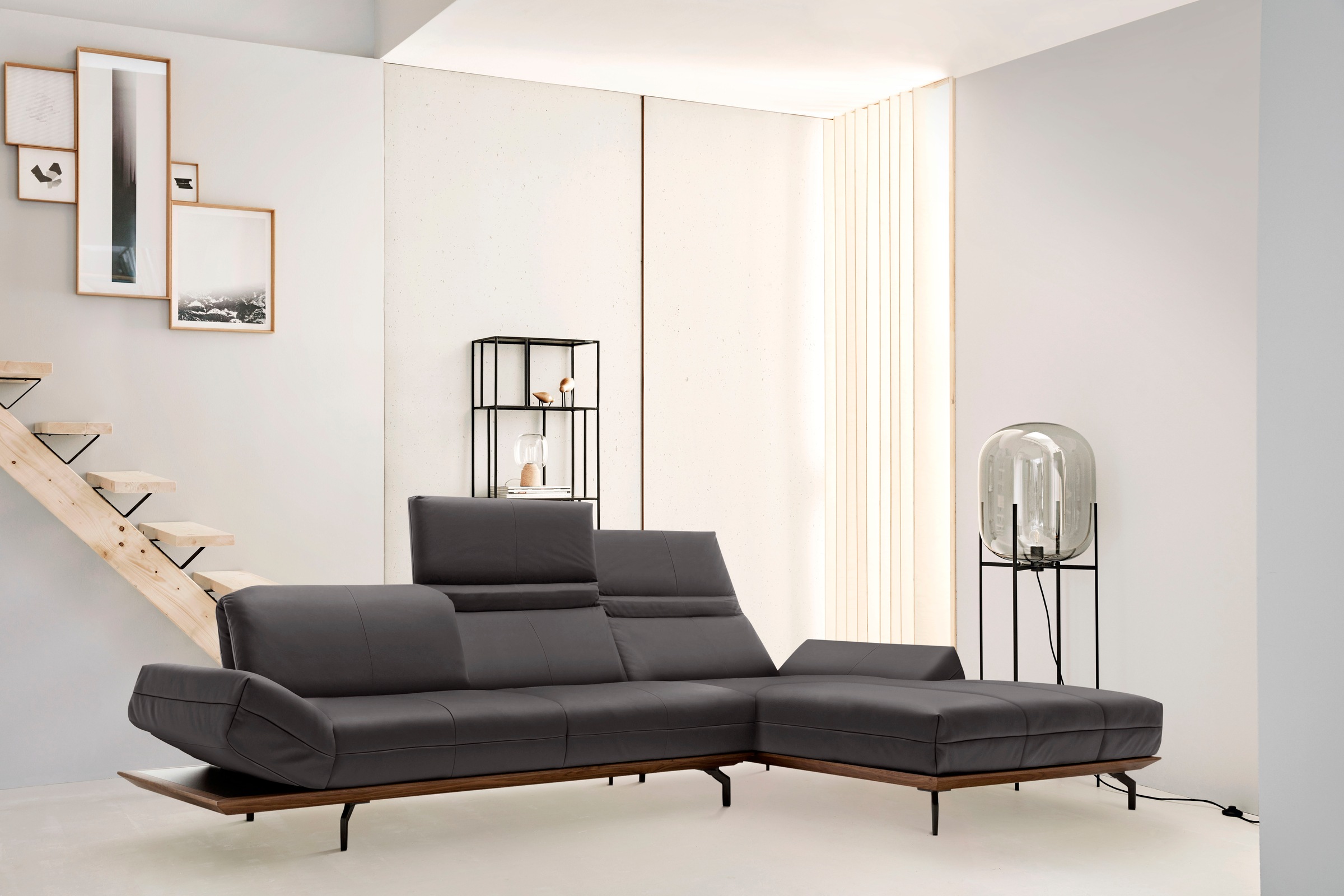 Creation BY ROLF BENZ Ecksofa "CR.420, Designecksofa, bequem, verstellbare Rückenlehne, L-Form" in 2 Qualitäten, Holzrahmen in Eiche Natur oder Nußbaum, Breite 313 cm