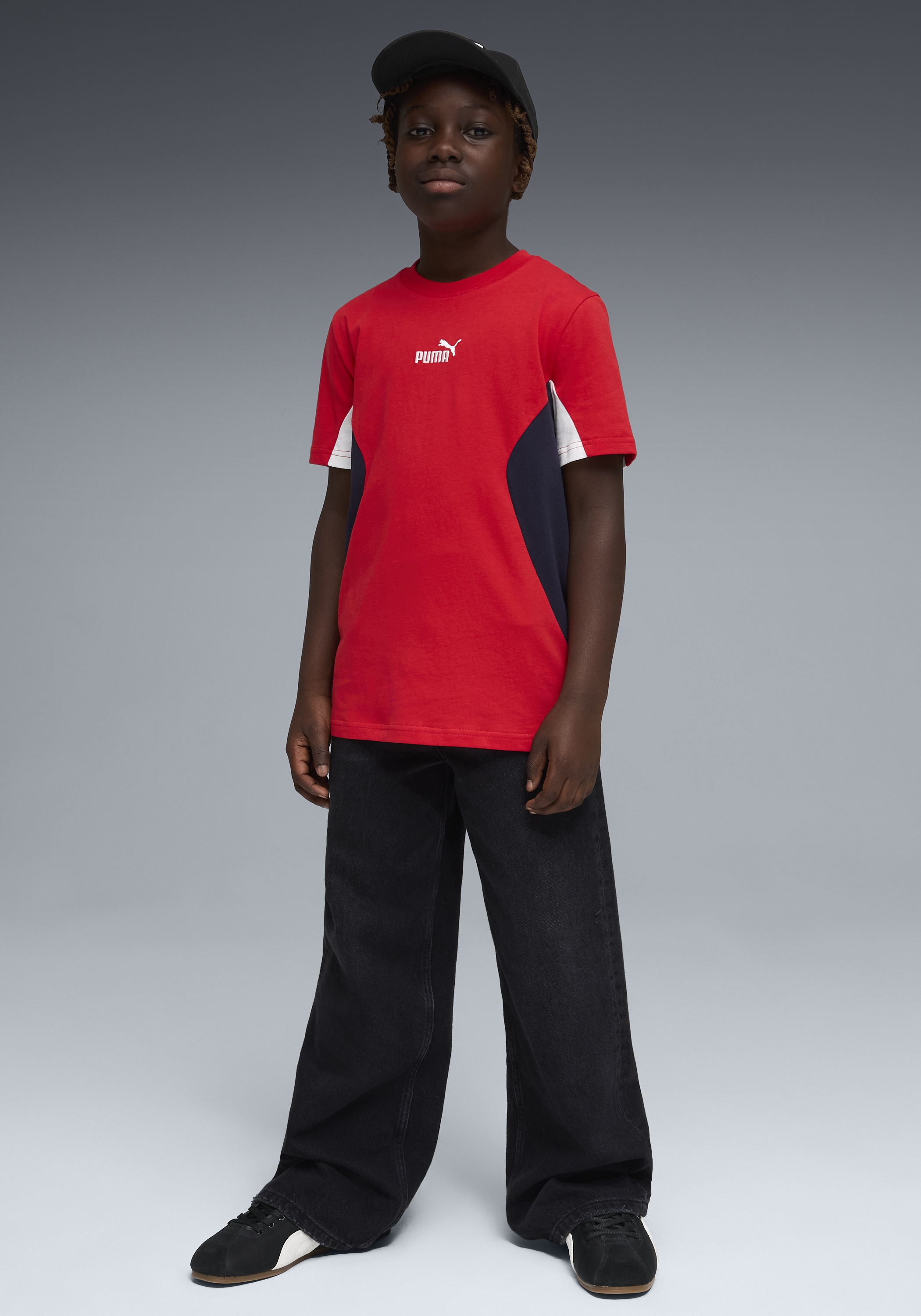 PUMA T-Shirt »ESS BLOCK TEE B« Kurzarm, Rundhalsausschnitt, ohne Kapuze