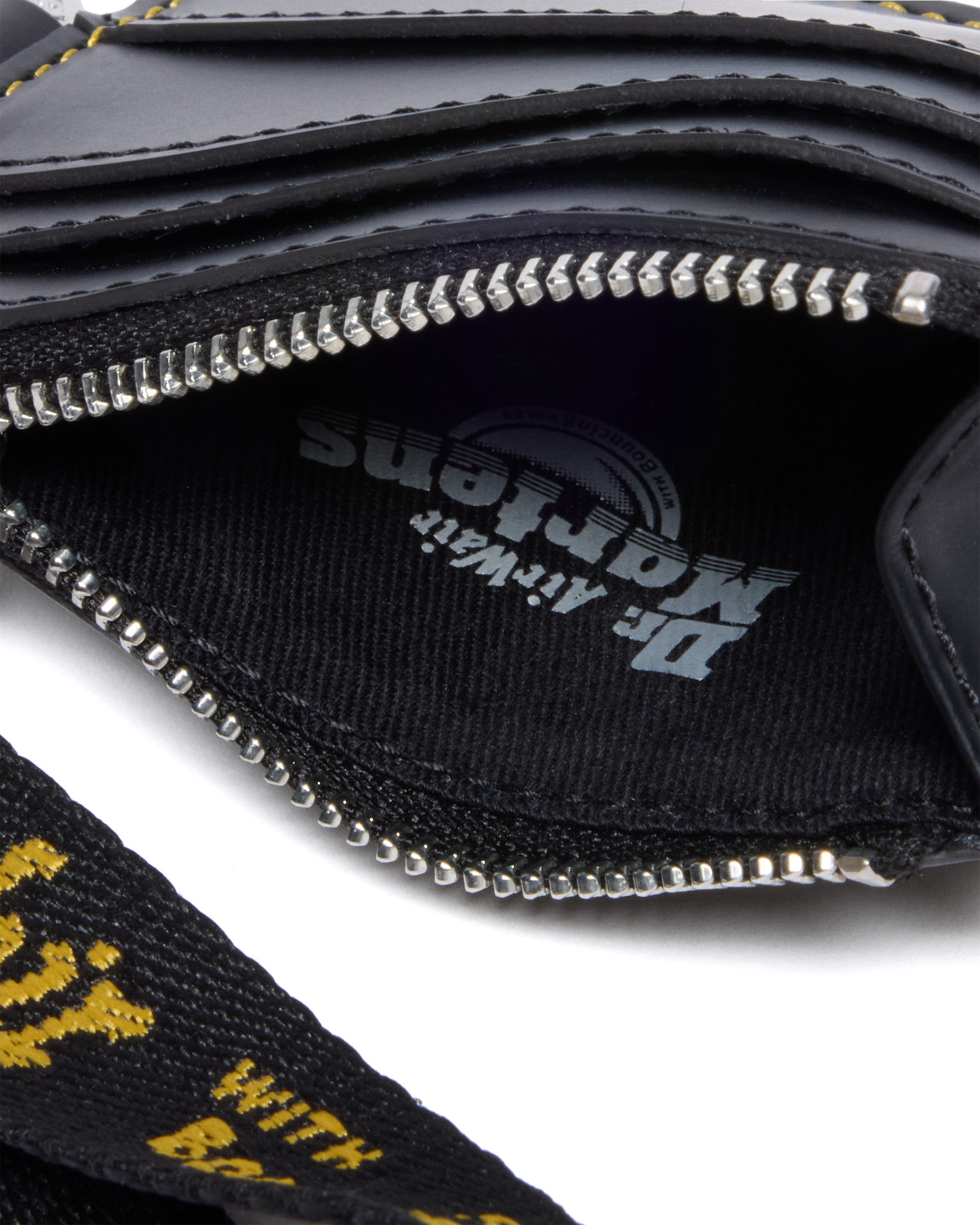 DR. MARTENS Kartenetui »Card Holder« Unisex Minigeldbeutel, Kartenetui mit Logoschriftzug