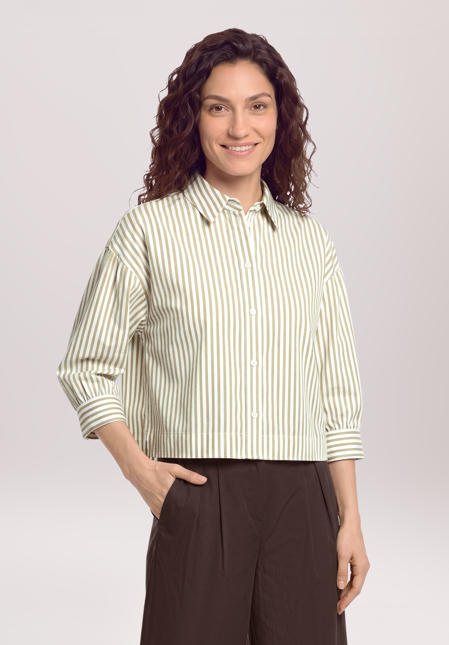 Cartoon Klassische Bluse »Damen mit Raffung«