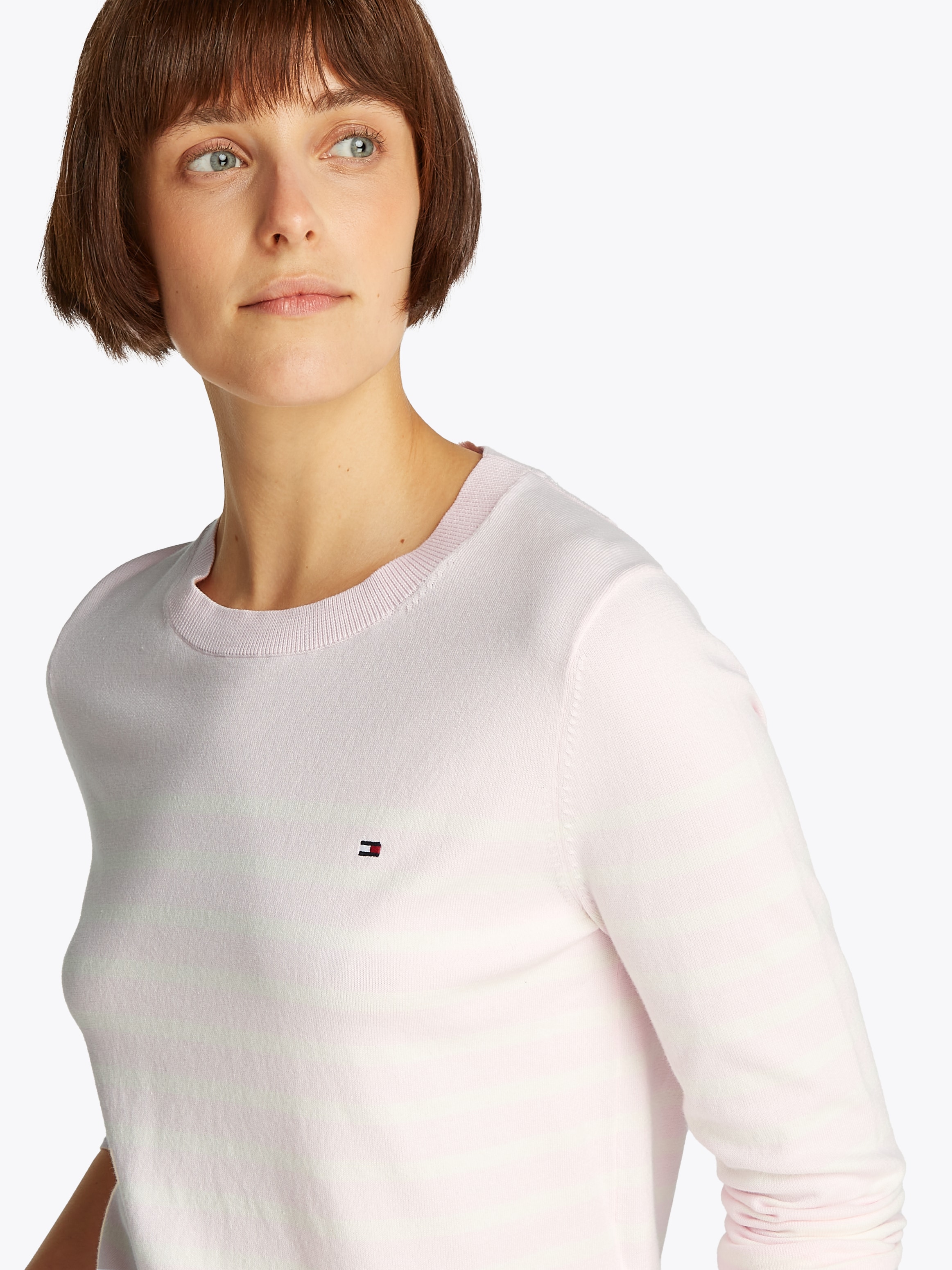 Tommy Hilfiger Rundhalspullover »CO JERSEY STITCH LS C-NK SWT«, mit Logostickerei