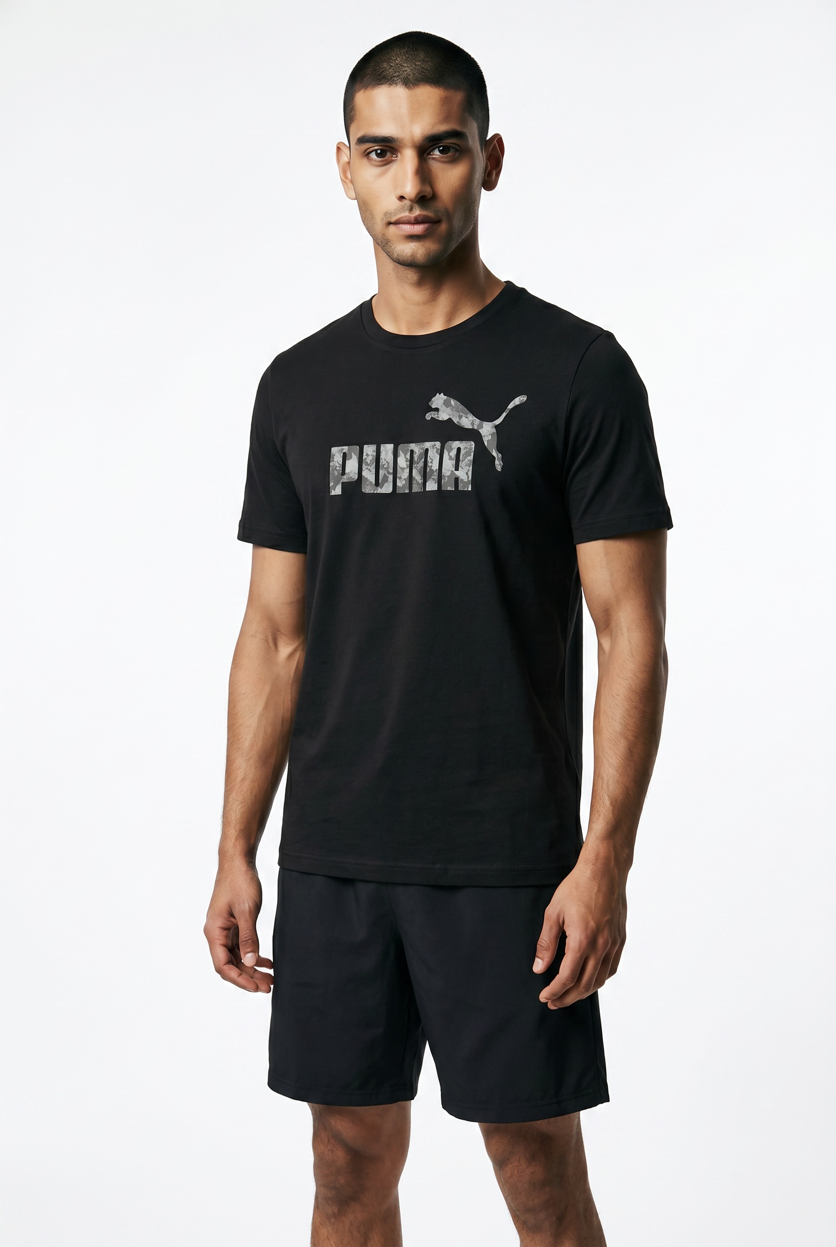 PUMA "ESS CAMO TEE" gerade Passform, Kurzarm, für Alltag und Freizeit