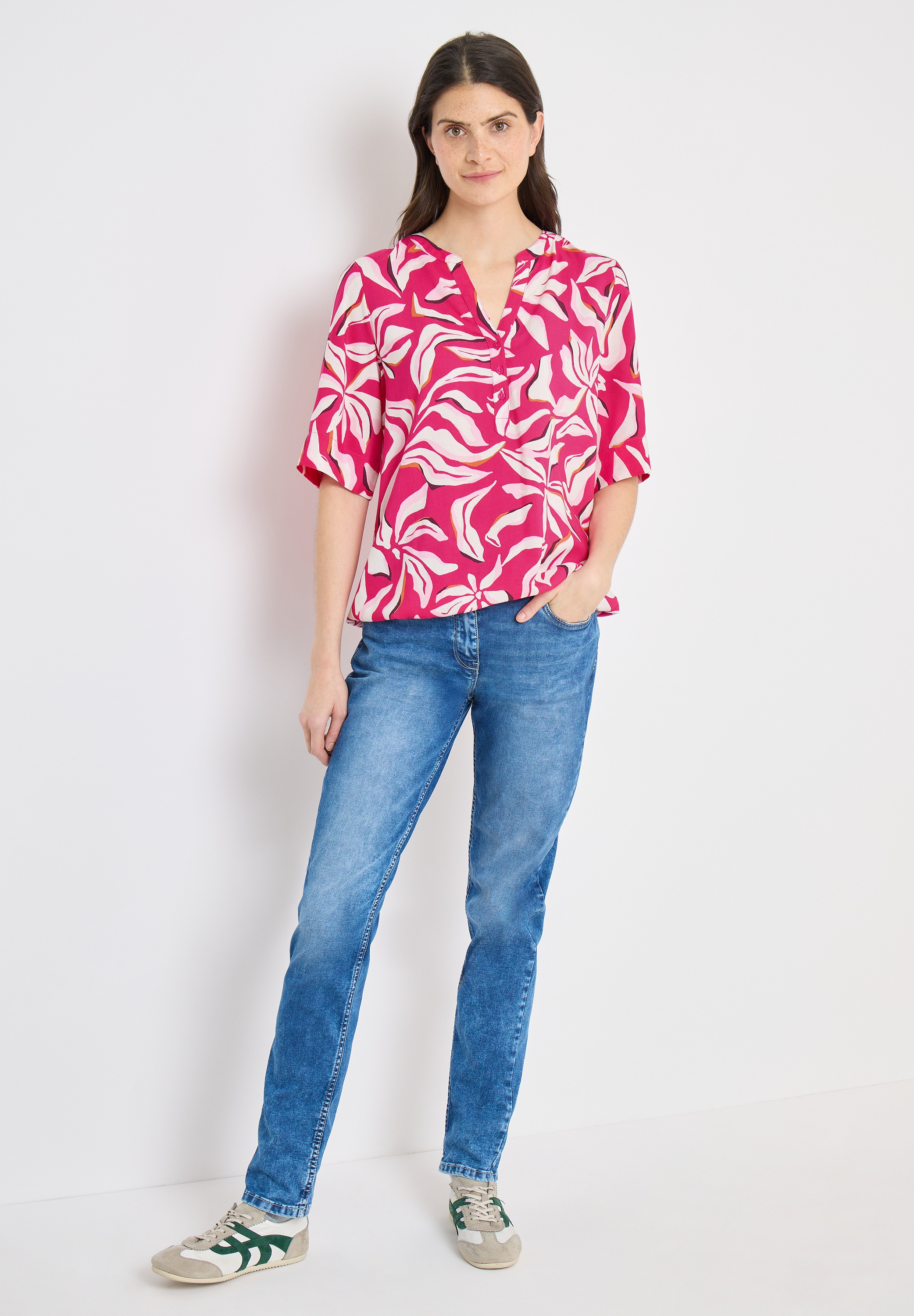 Kurzarmbluse CECIL, Damen, Gr. M (40), beetroot pink, Stoff, 100% Viskose, gemustert, klassisch normal, Rundhals, normaler Saum, Blusen, mit geschlitztem Rundhalsausschnitt mit Bändchen 6