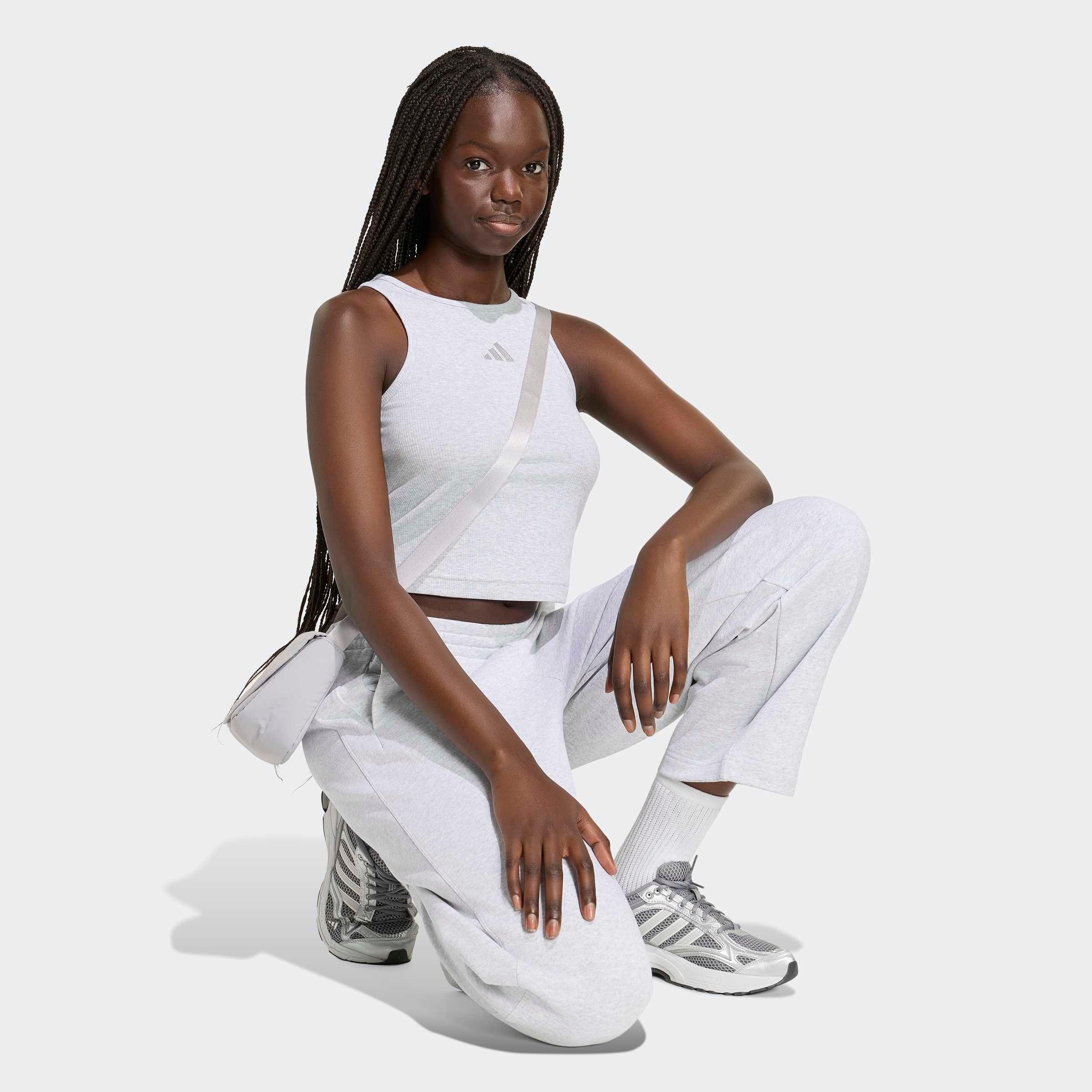 adidas Sportswear Tanktop »ADIDAS KIT, GERIPPT, KLEINES LOGO« gerippt, aus Baumwolle, Viskose und Elasthan, Cropped-Schnitt