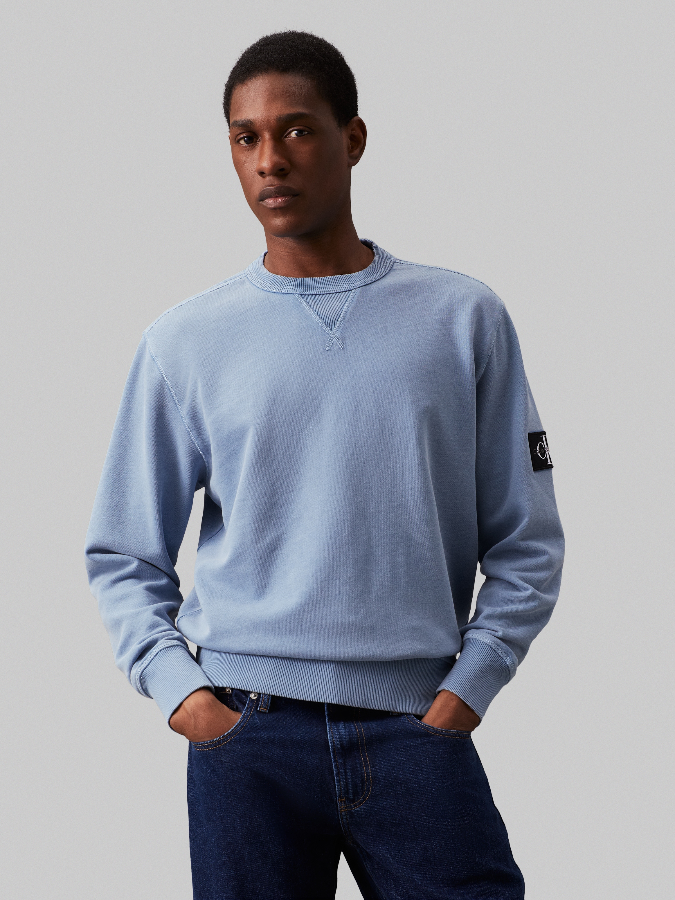 Calvin Klein Jeans Sweatshirt "WASHED BADGE CREW NECK", mit Logopatch