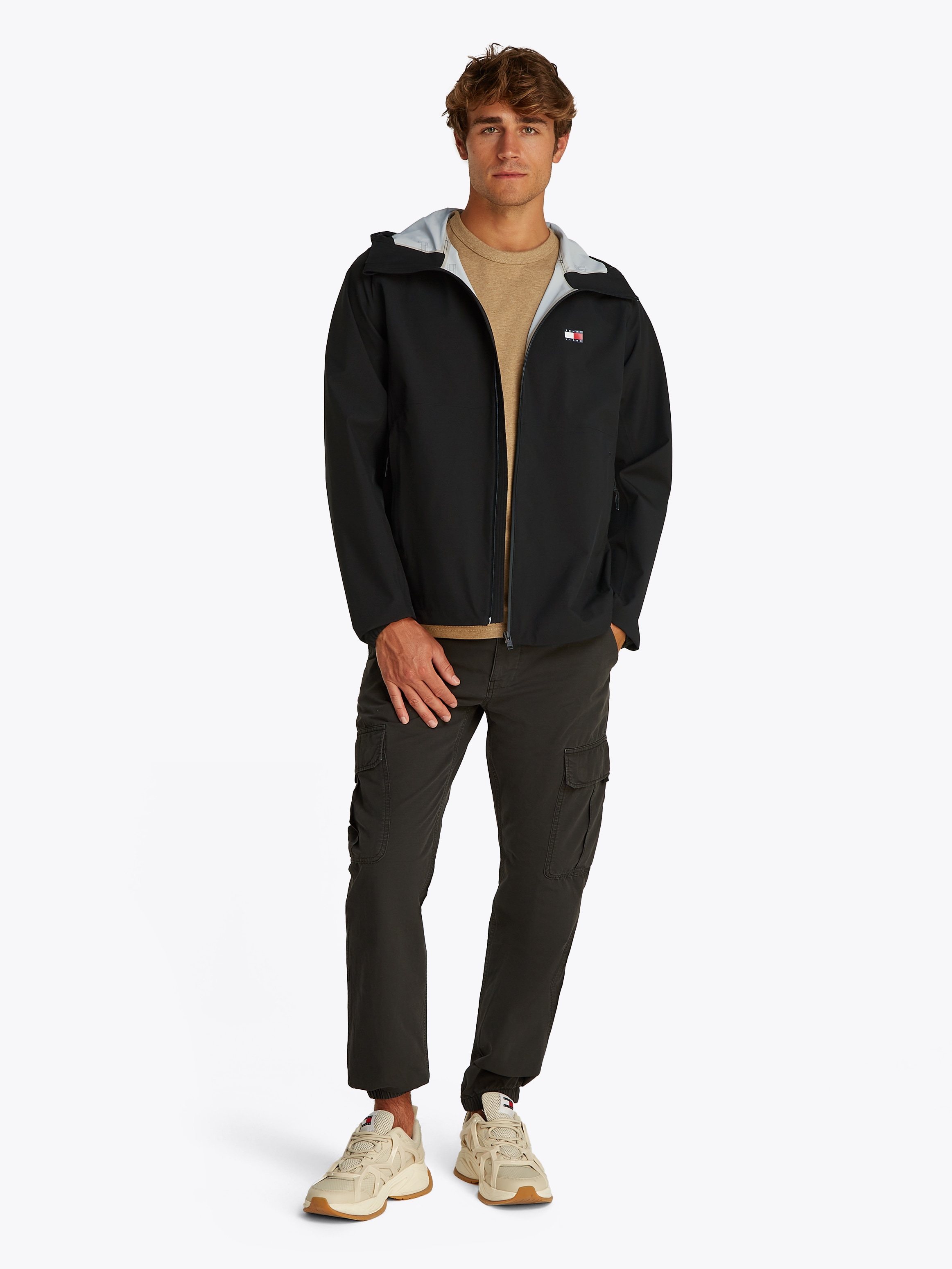 Tommy Jeans Blouson »TJM TECH WINDBREAKER«, mit Kapuze