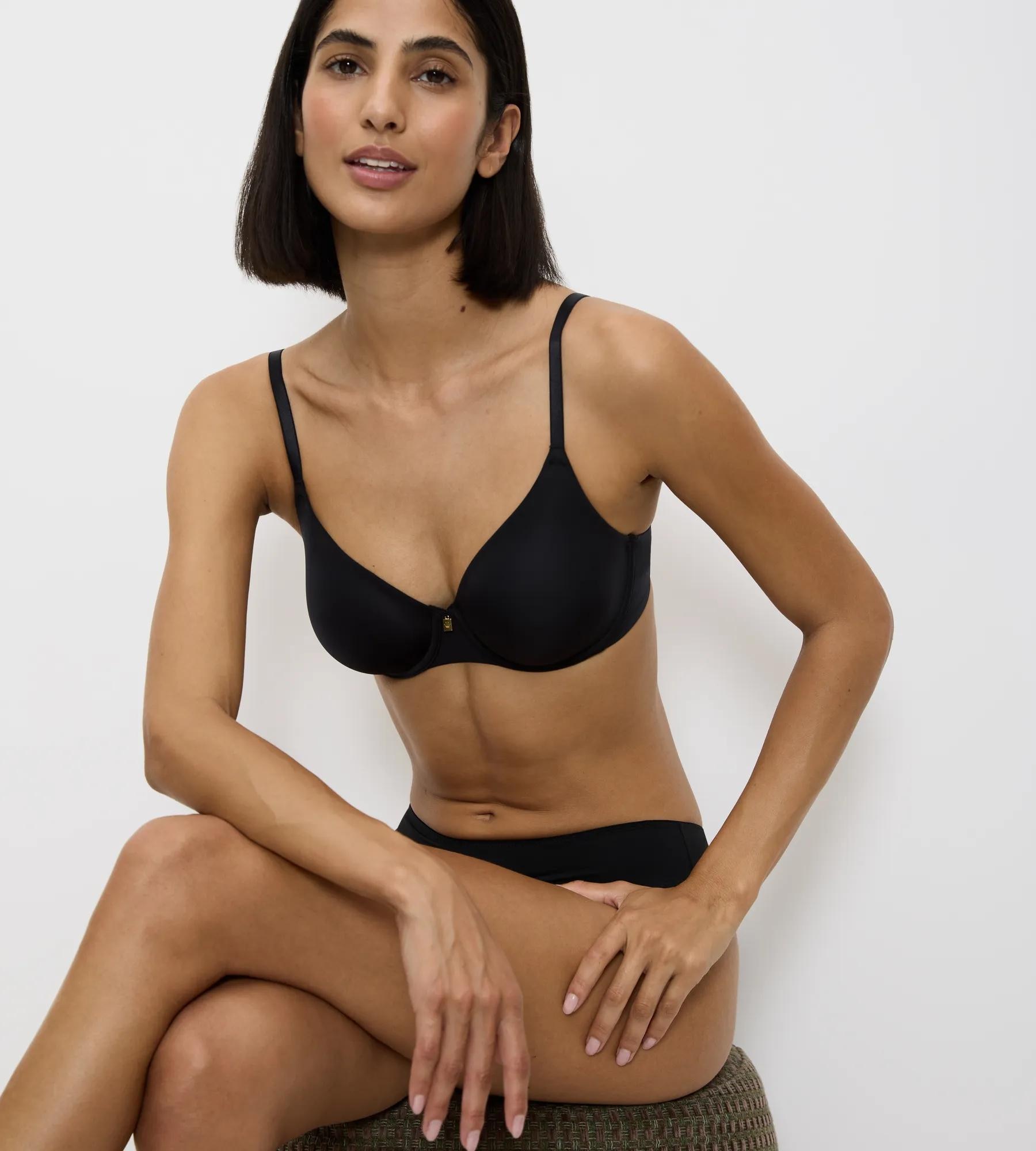 Triumph Bügel-BH »Body Make-Up Essentials W« Spacer-Cups, atmungsaktiv, nahtlos, leicht