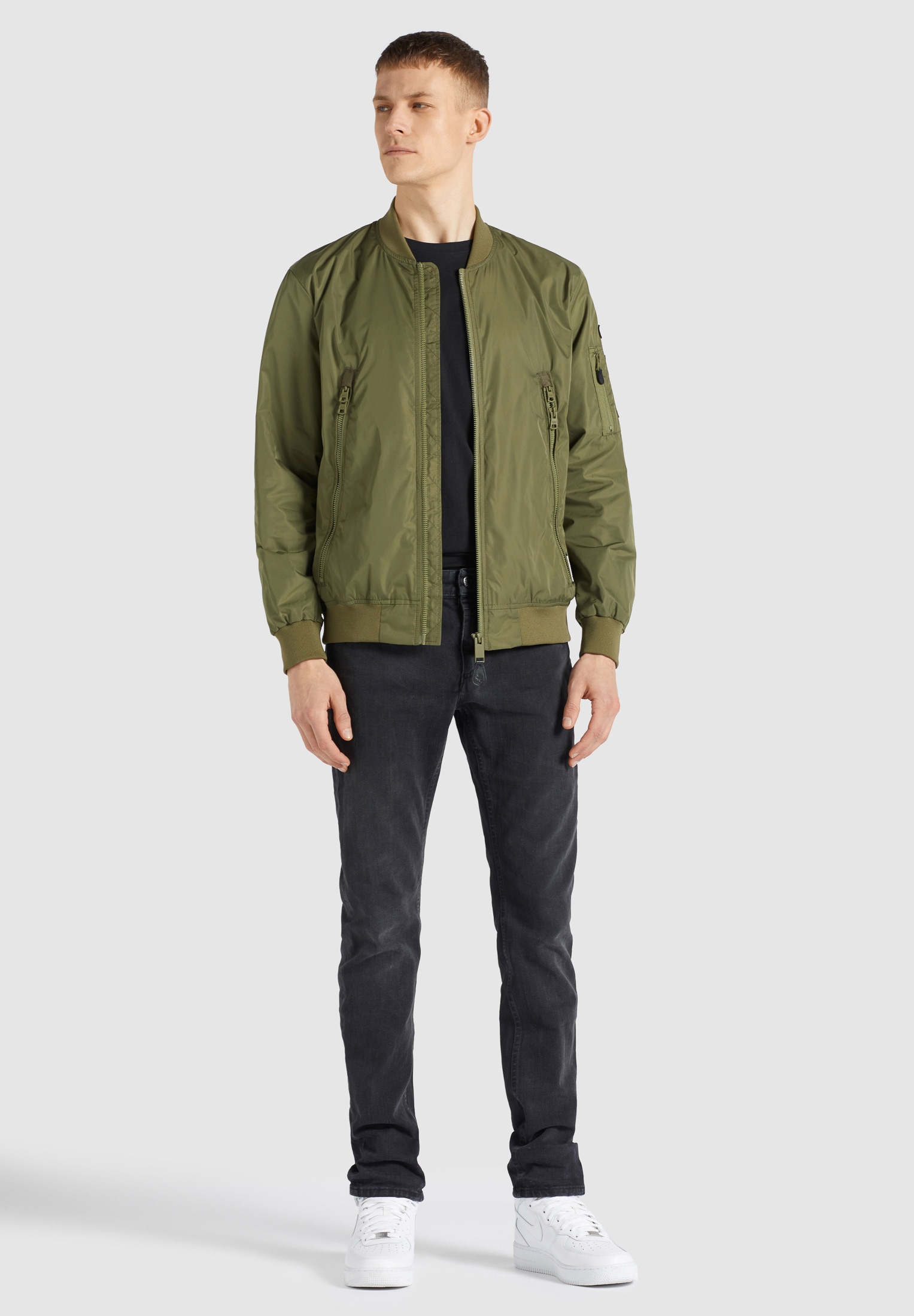 khujo Bomberjacke »ASTILE«, (1 St.), mit leichtem Innenfutter