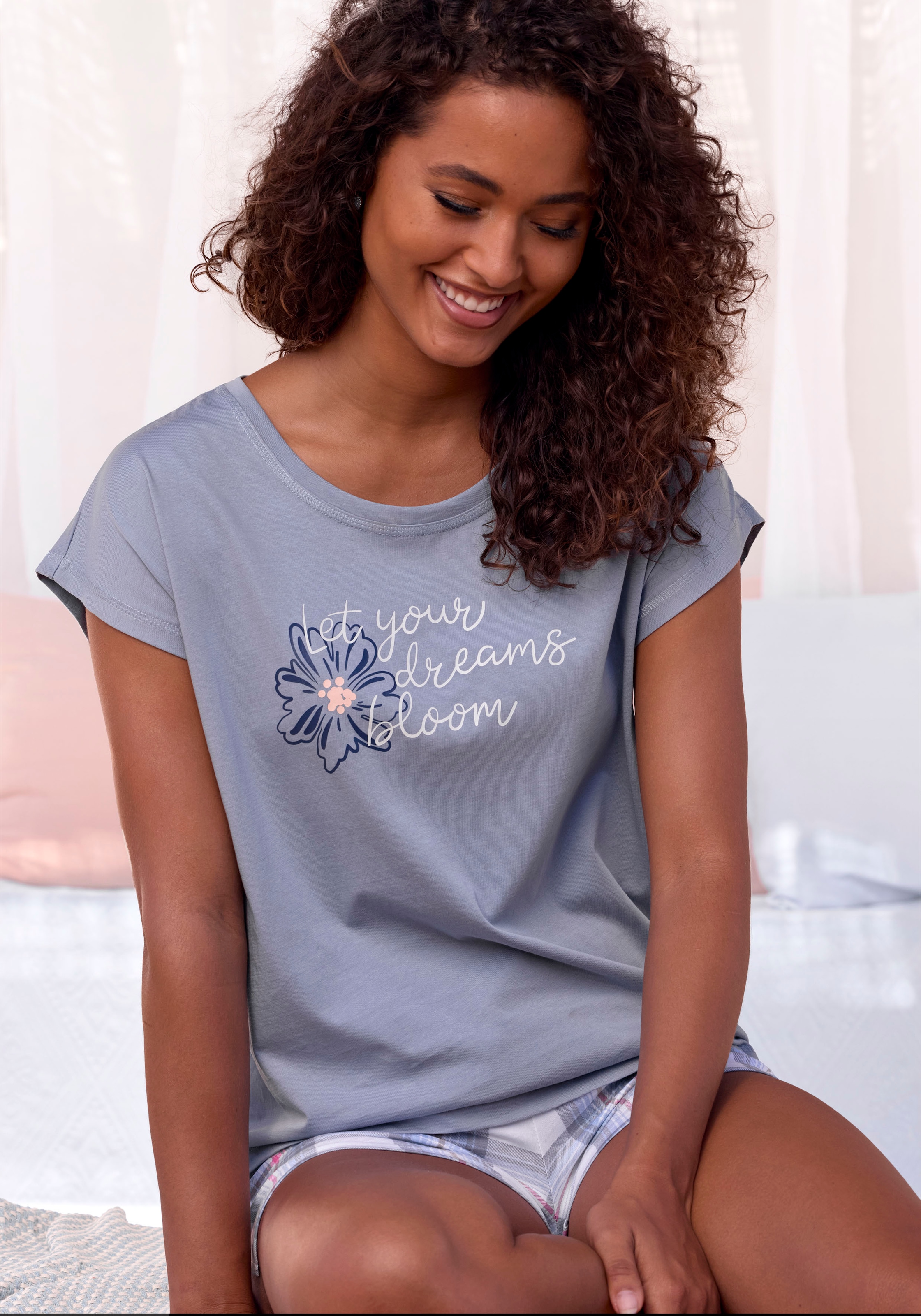 Vivance Dreams by Lascana Pyjamaoberteil mit schönem Frontprint