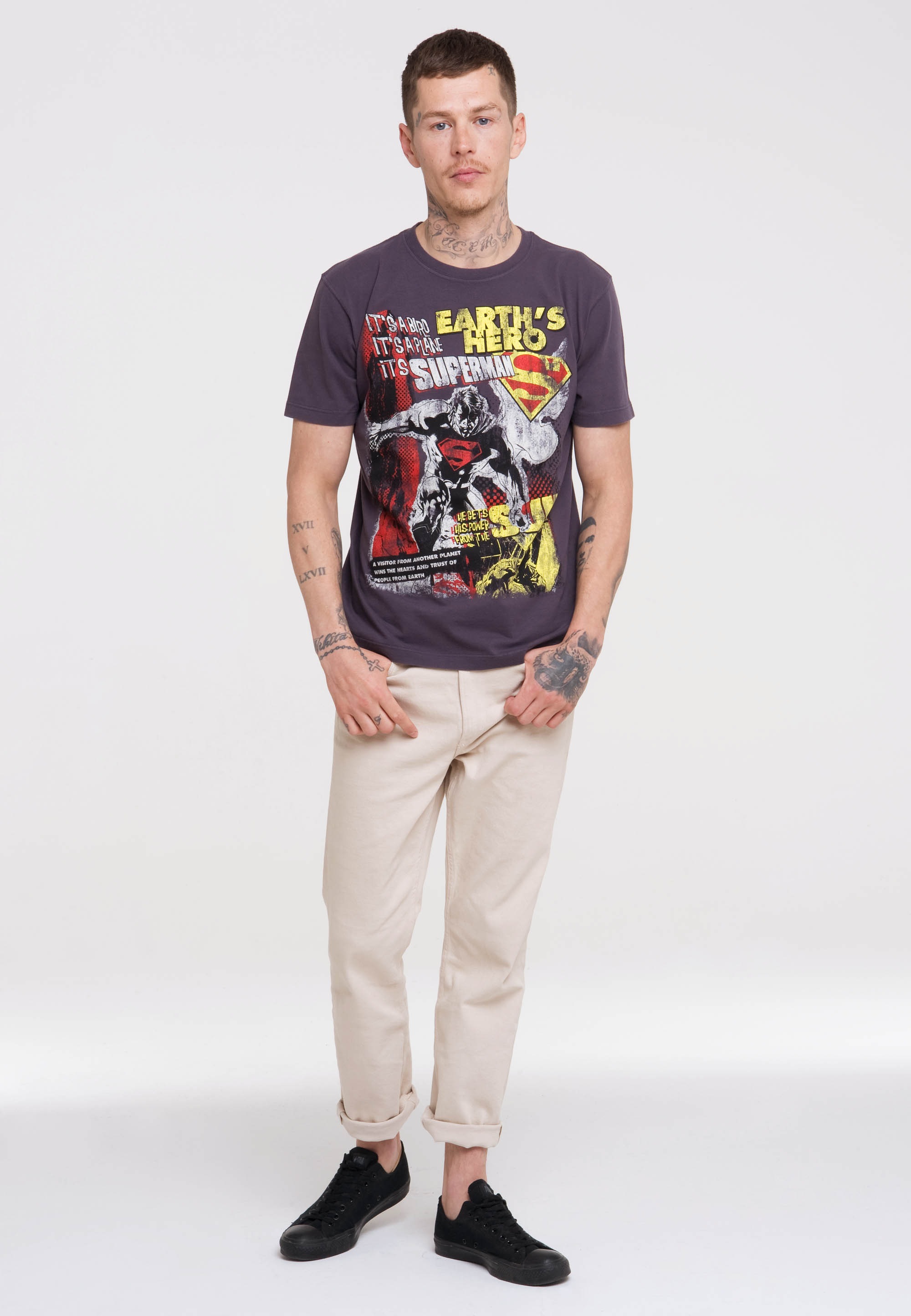 LOGOSHIRT T-Shirt »Superman«, mit coolem Superhelden Motiv
