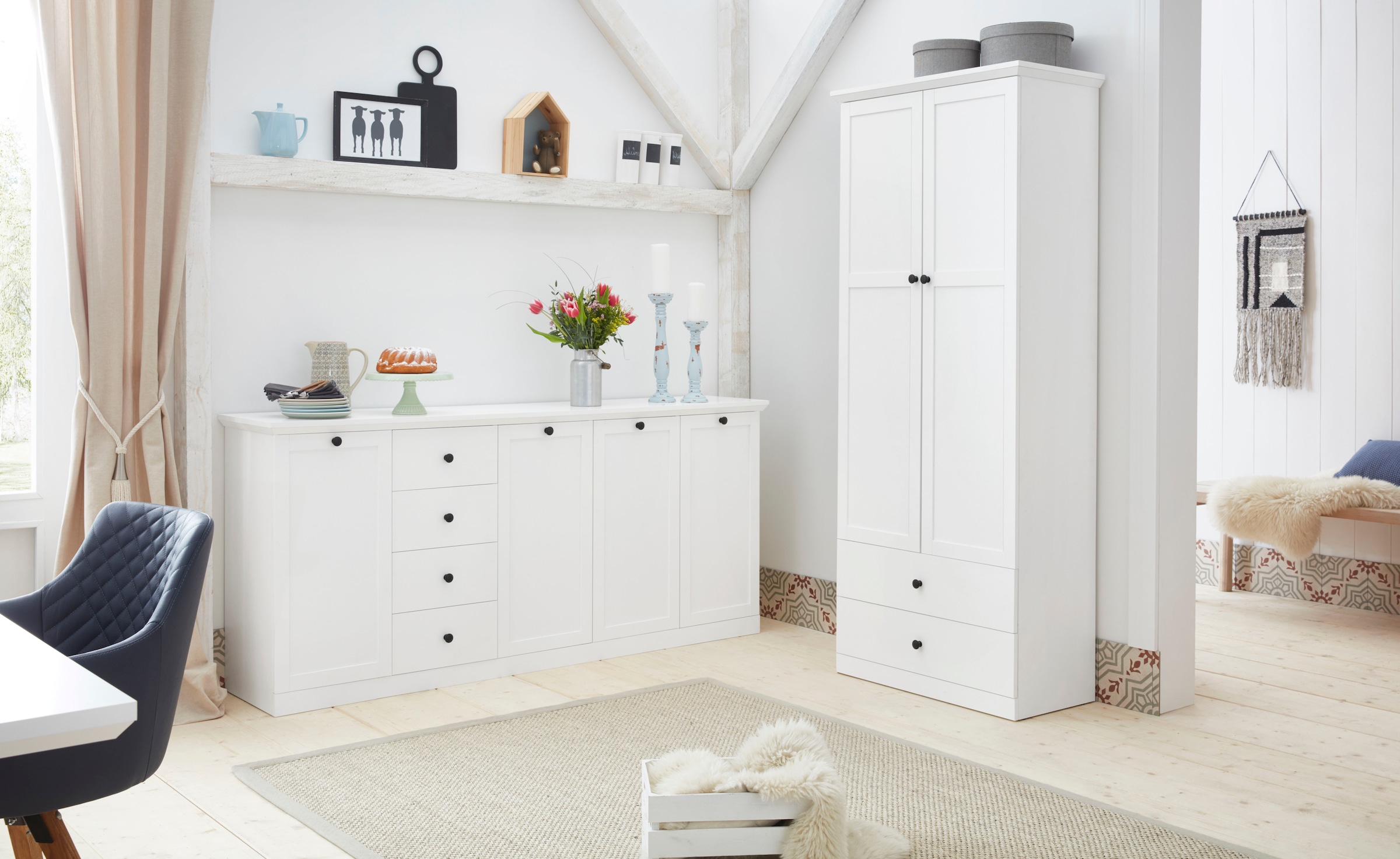 Home affaire Sideboard »Örebro« Kommode, zeitloser Landhausstil, mit Vollauszug