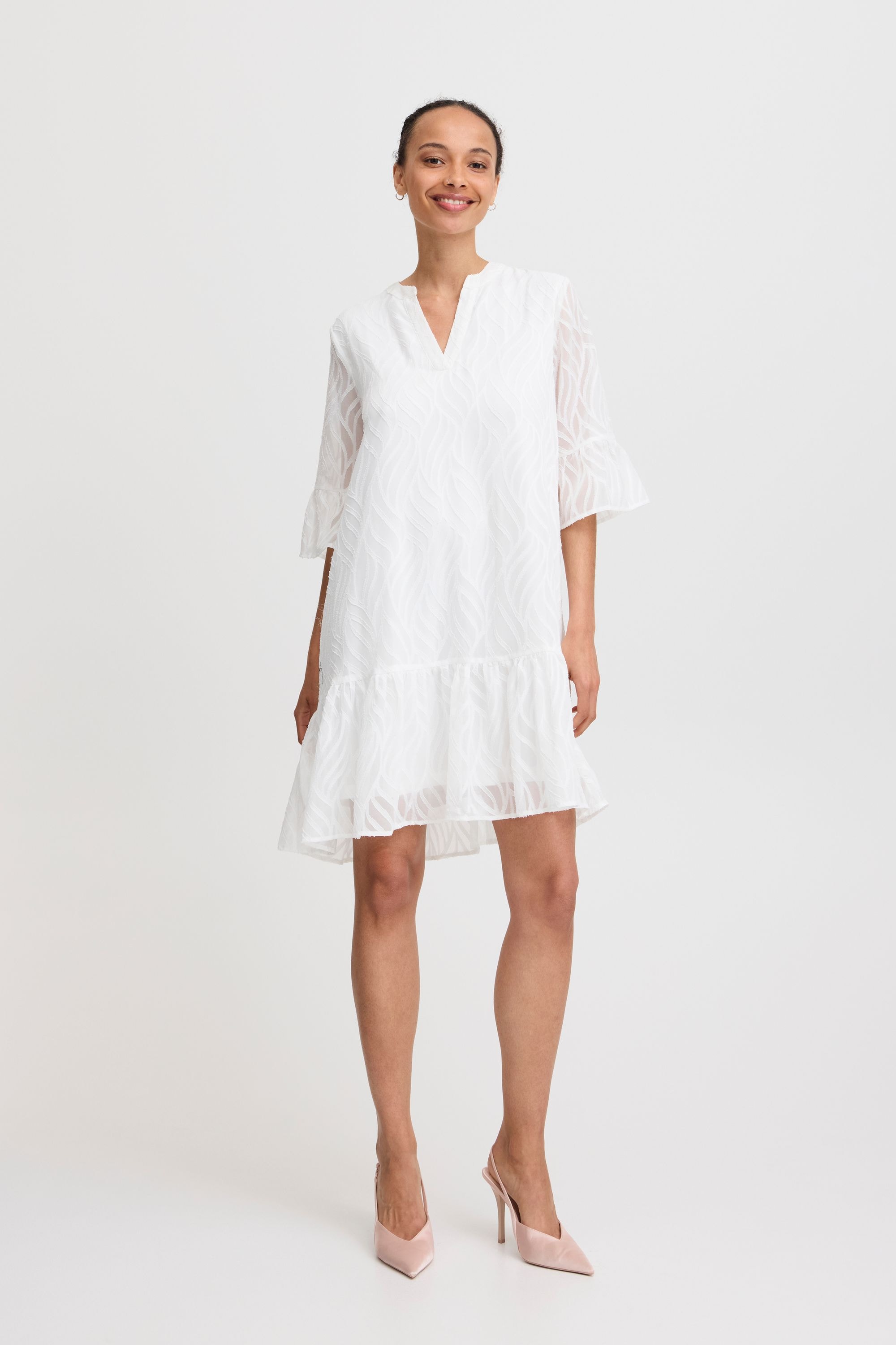 b.young A-Linien-Kleid »A-Linien-Kleid BYFRIKKE VNECK DRESS -«