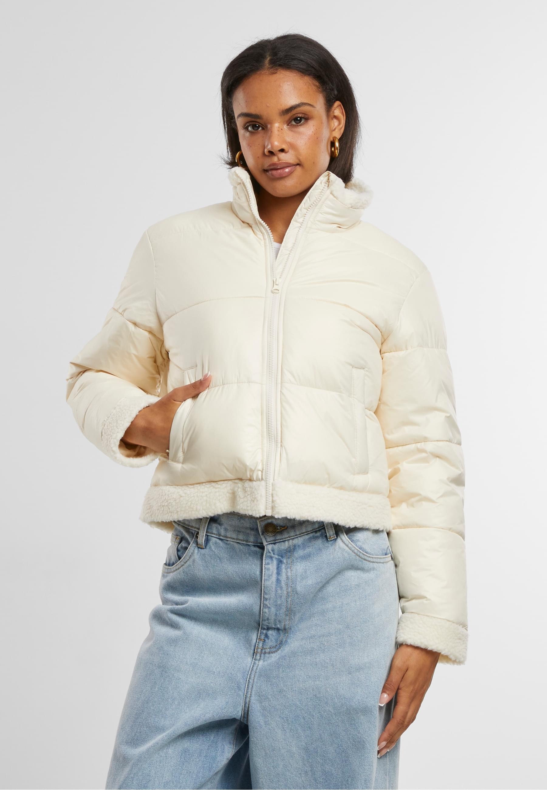 URBAN CLASSICS Allwetterjacke »Urban Classics Ladies Recycled Shiny Puffer Sherpa Jacket«, (1 St.), ohne Kapuze