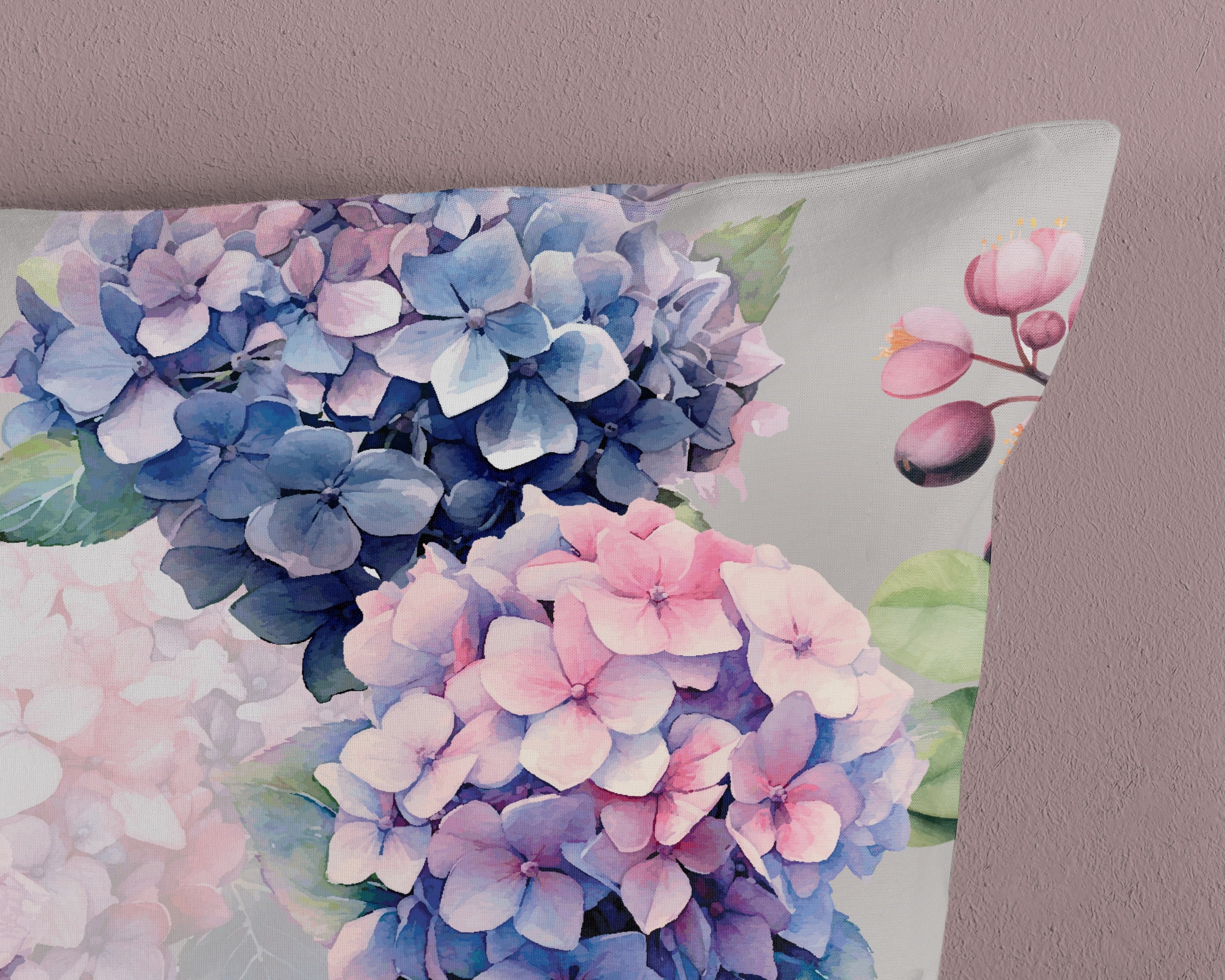 good morning Wendebettwäsche »Julia«, 100% Baumwolle, Renforcé, Reißverschluss, Wendeoptik, Hortensie, Grau