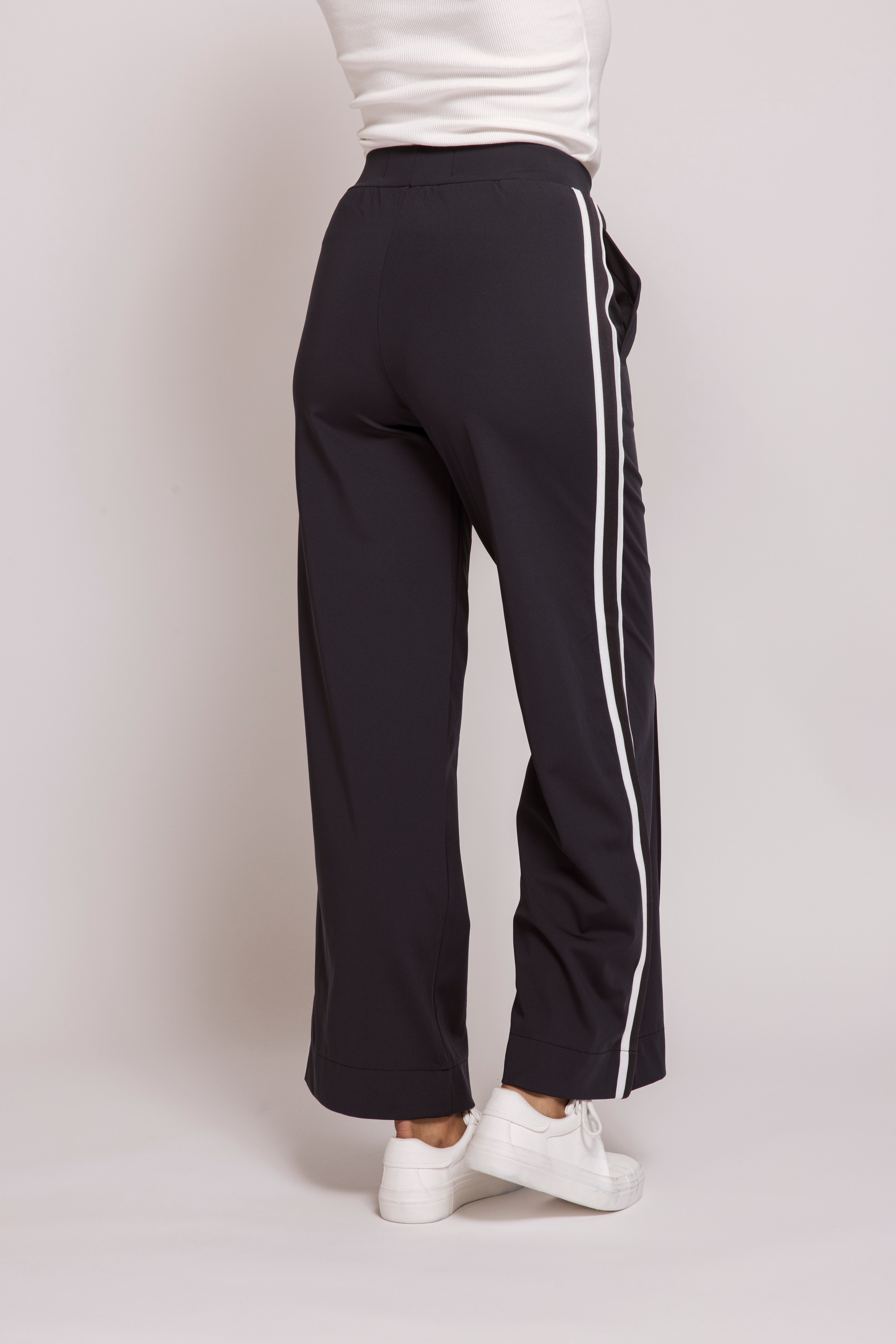 Zhrill Jerseyhose "DEENA" Wide Leg, Galonstreifen günstig online kaufen