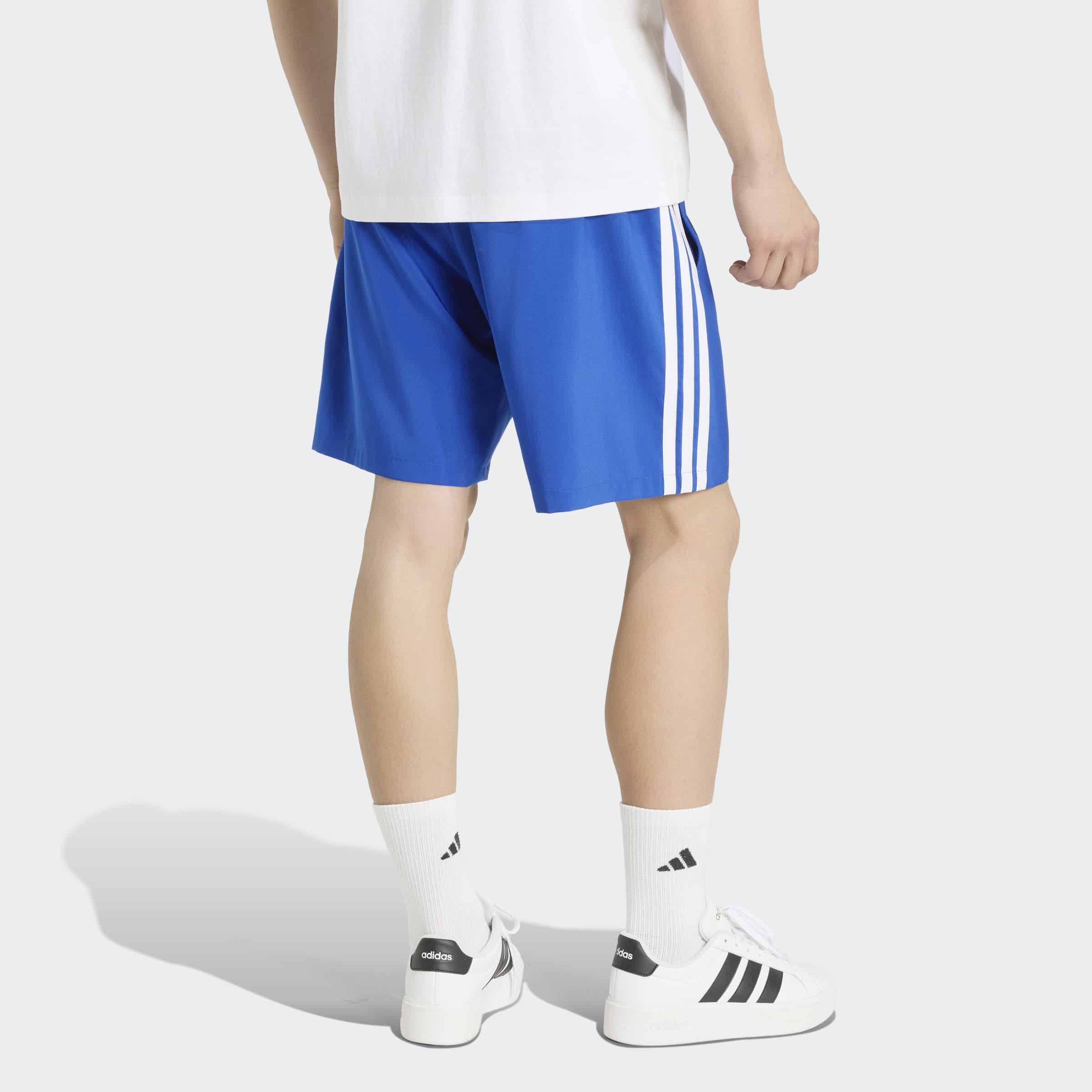 adidas Sportswear Shorts »ESSENTIALS 3-STREIFEN CHELSEA LITE, GEWEBT«