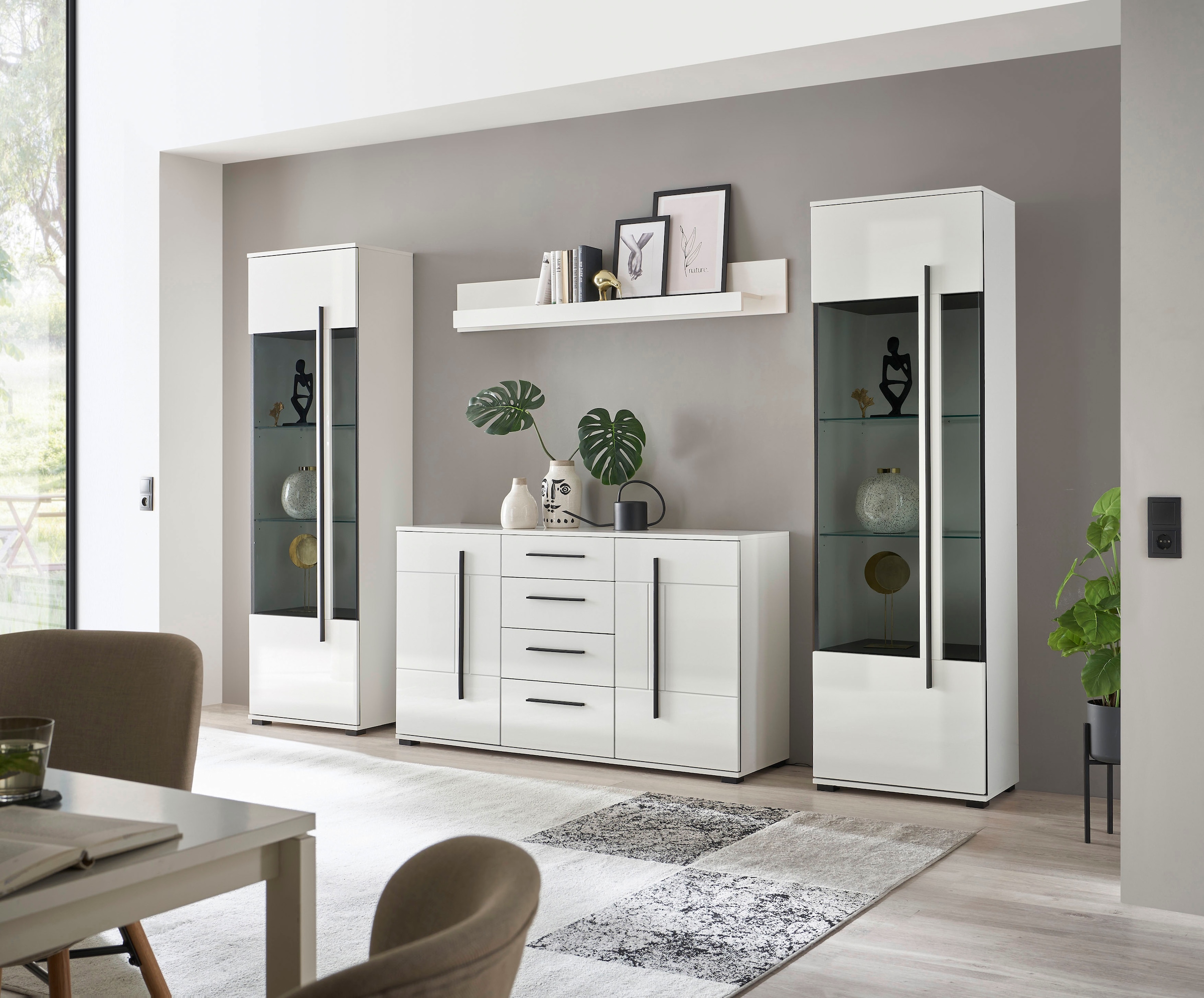 INOSIGN Sideboard »Cantara, moderner Schrank, Kommode in Eiche Evoke oder weiß«, schwarze Stangengriffe, ausreichend Stauraum, vielseitig einsetzbar