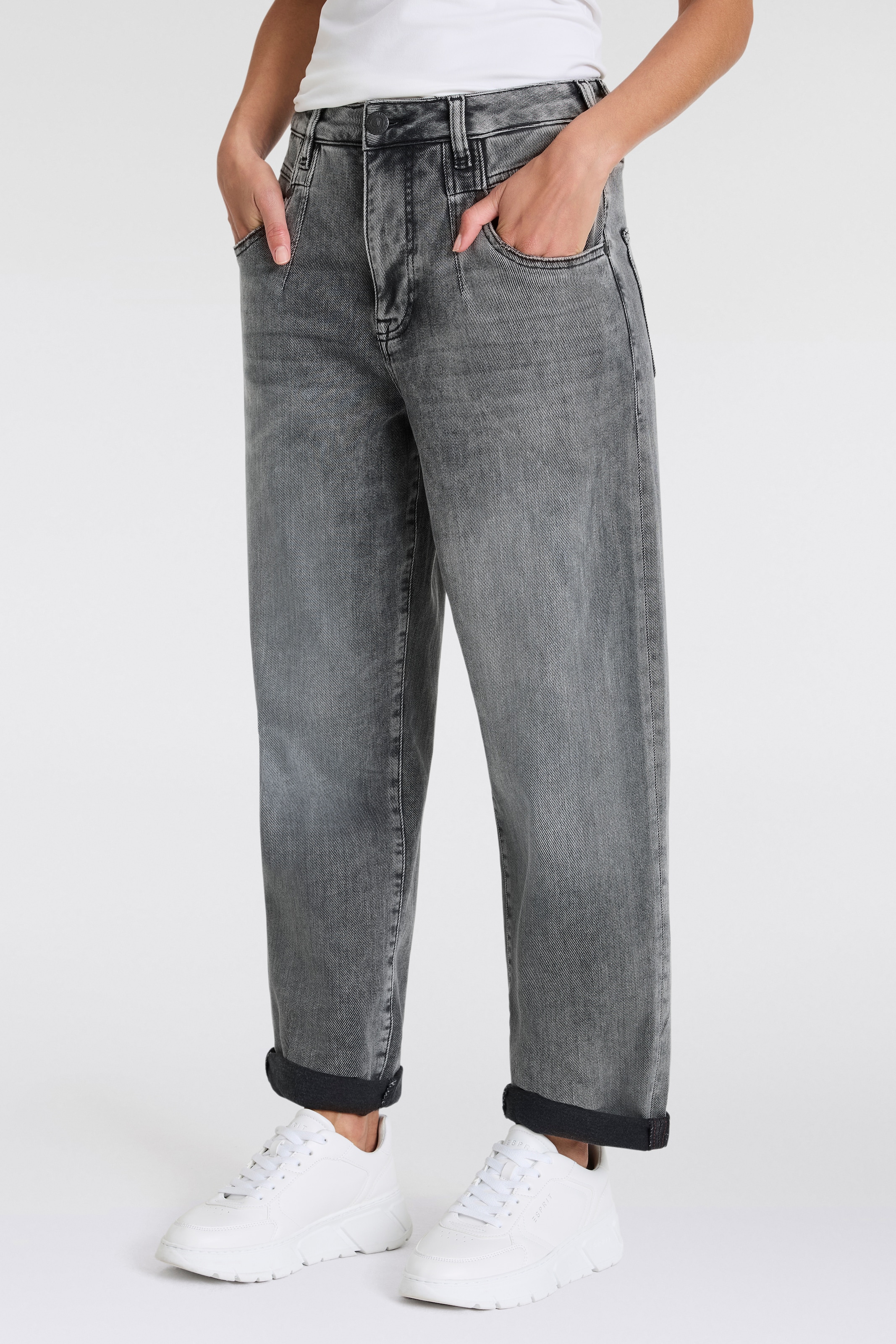 Loose-fit-Jeans »Brooke Organic Denim Brushed«, mit figurbetonenden Abnähern vorn