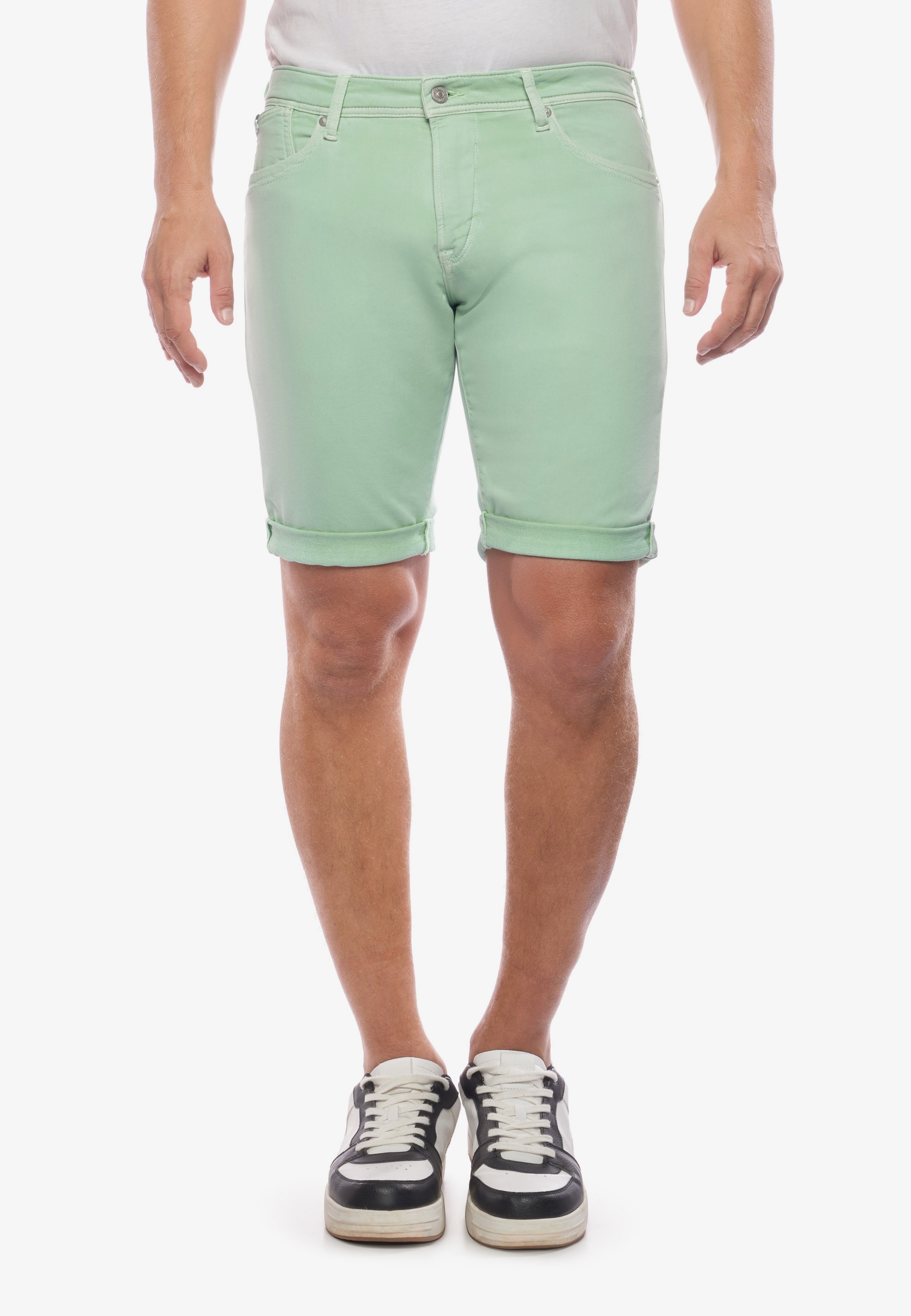 Le Temps Des Cerises Shorts "HOMME BODO JOGG", mit gekrempeltem Saum