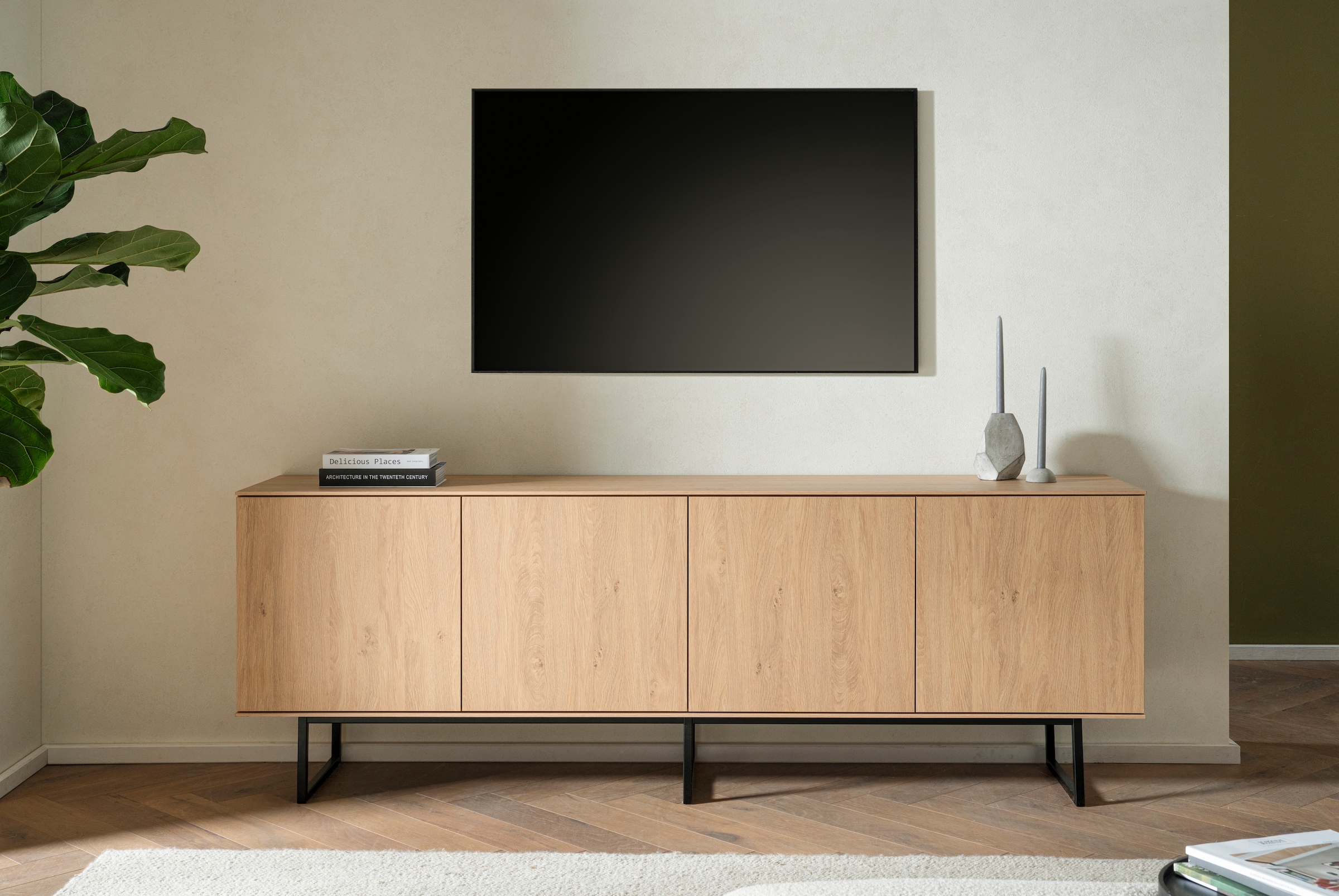 Home affaire Lowboard »Lund, moderner TV-Unterschrank, Kommode mit Kufengestell«, ausreichend Stauraum, vielseitig einsetzbar, 200 cm breit