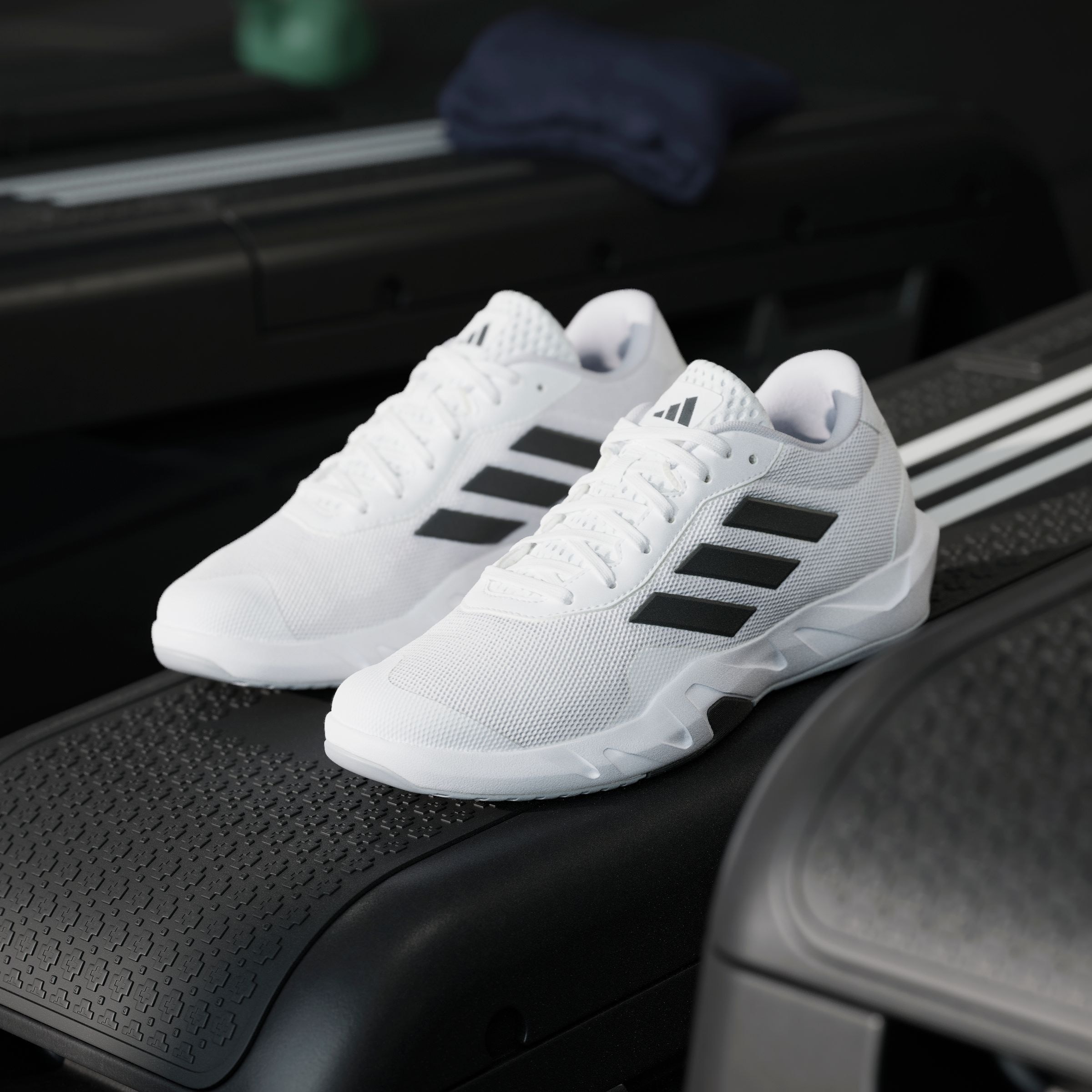 adidas Performance Trainingsschuh »AMPLIMOVE TRAINER«