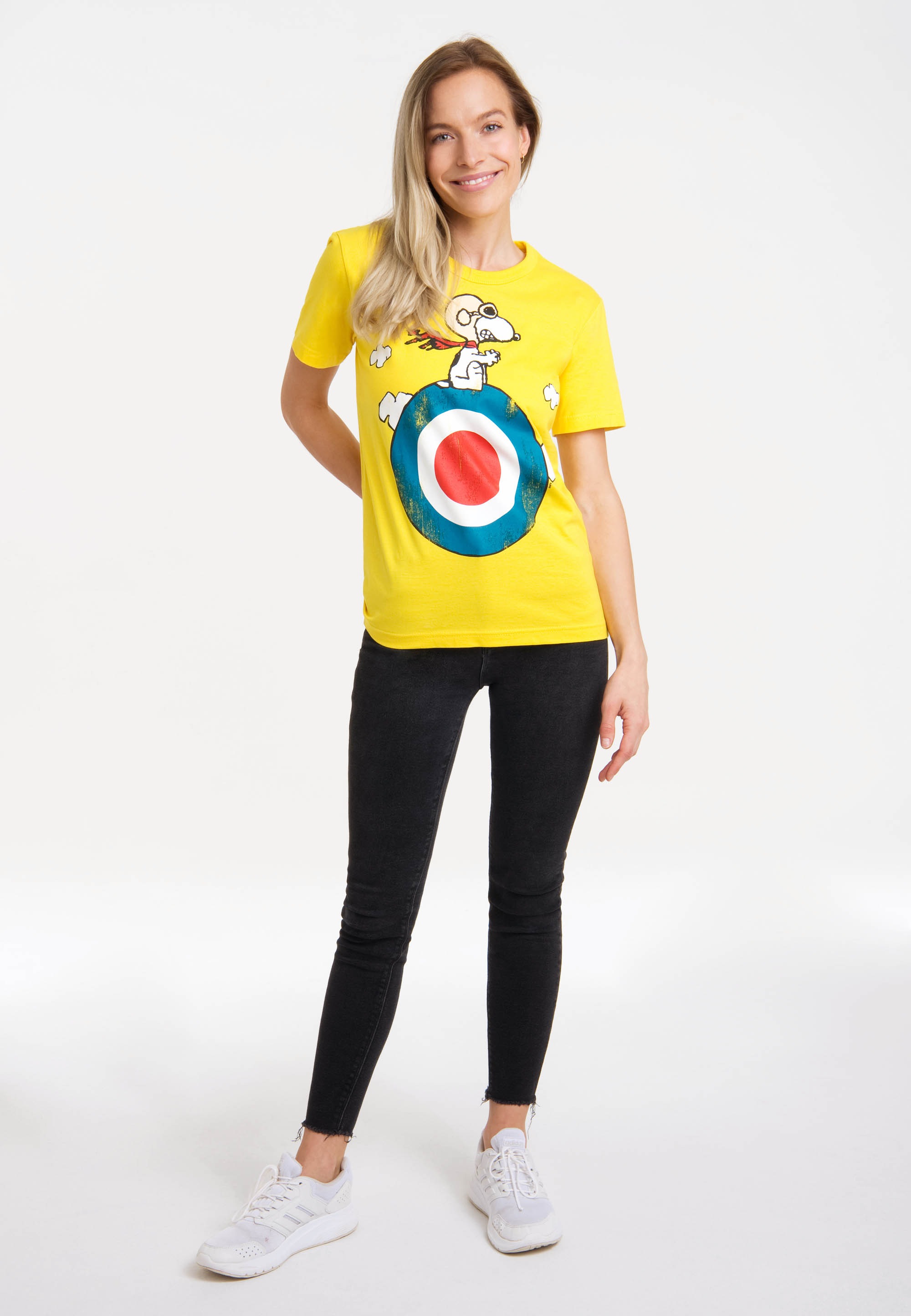LOGOSHIRT T-Shirt »Peanuts - Snoopy«, mit lizenziertem Print