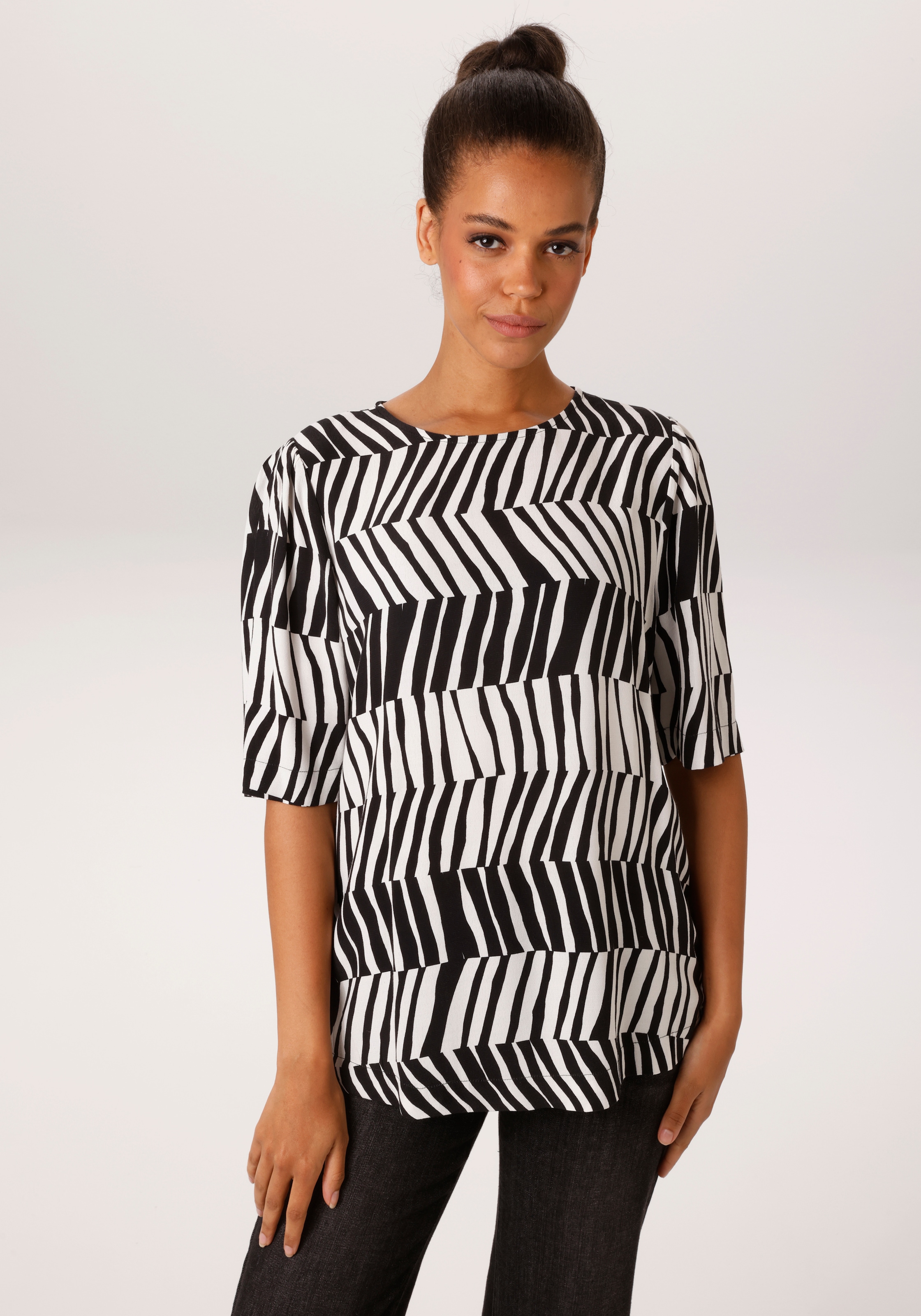 Aniston CASUAL Schlupfbluse mit extravagantem Streifenmuster - NEUE KOLLEKT günstig online kaufen