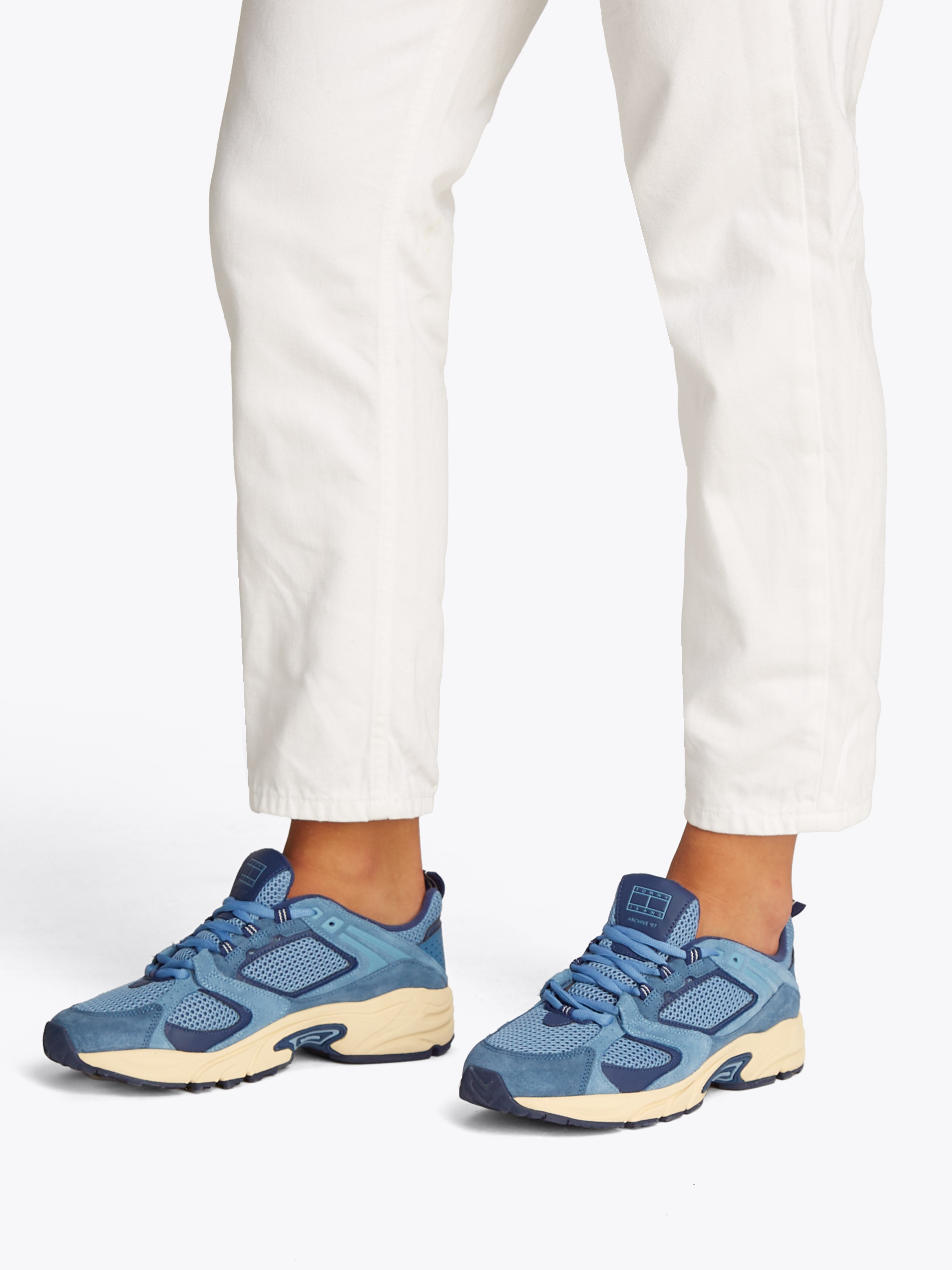 Tommy Jeans Sneaker "ARCHIVE97", Freizeitschuh, Halbschuh, Schnürschuh im l günstig online kaufen