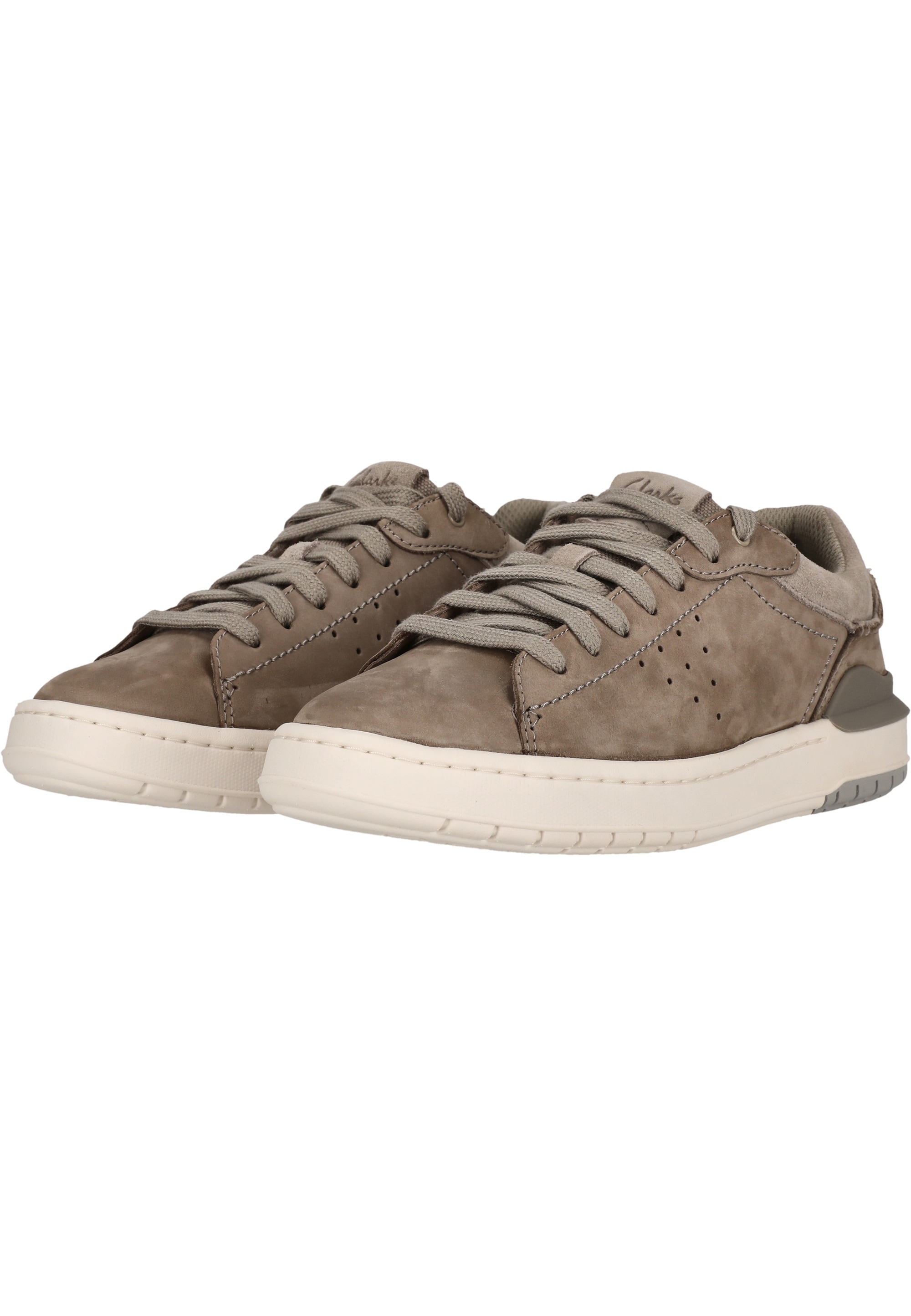Clarks Sneaker »Courtlite2«, mit federleichter Sohle