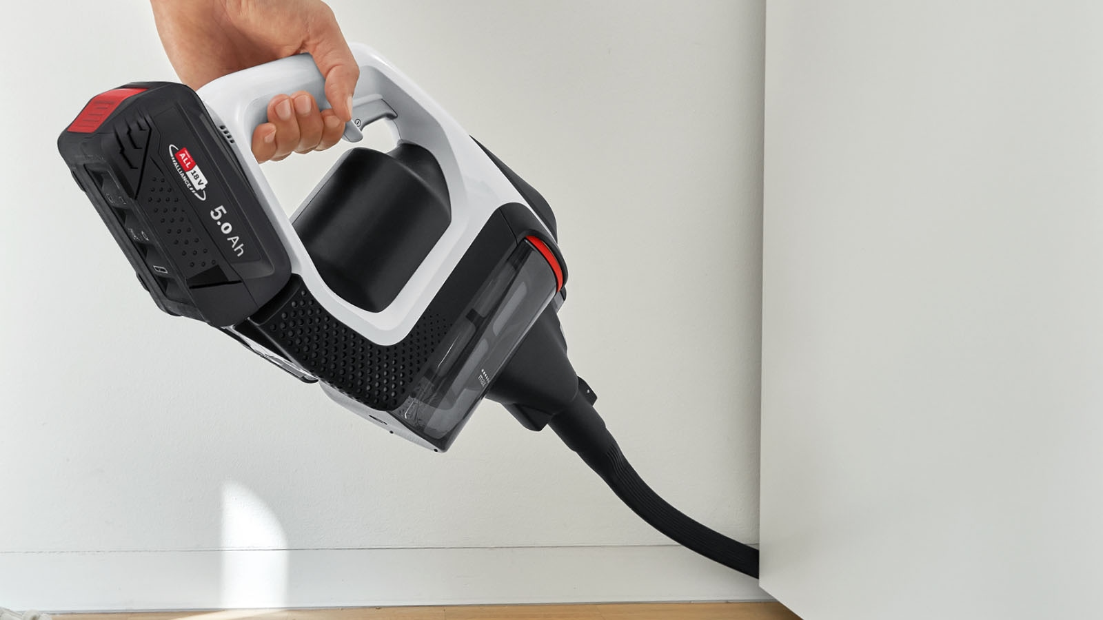 BOSCH Akku-Stielstaubsauger »BSS825ALL Unlimited Serie Min. Schnelladegerät umfangreichen inkl. bestellen online Gen2«, | Zubehör, BAUR Laufzeit, 8 45