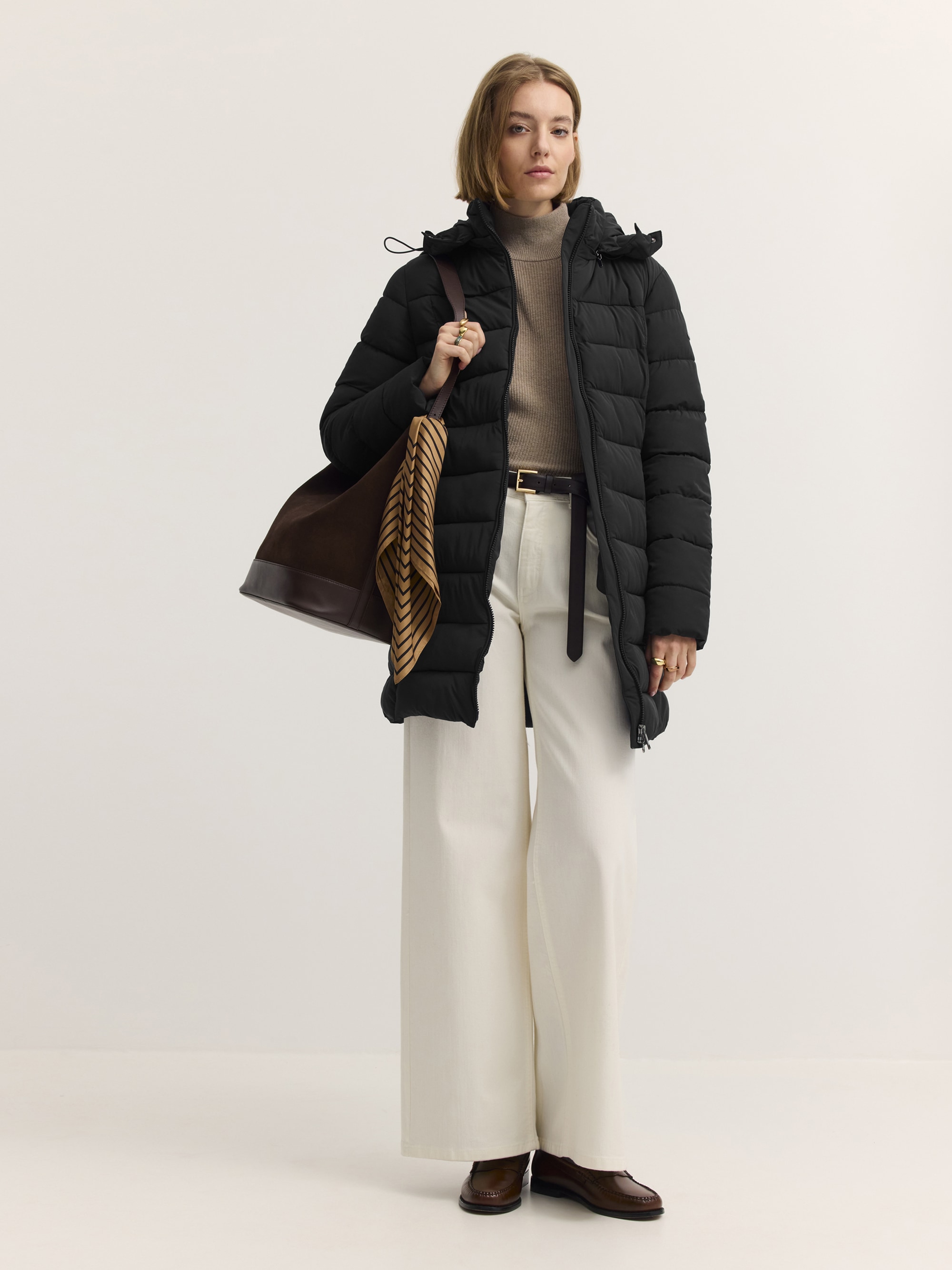 bugatti Kurzjacke »Regular Fit« mit Kapuze Regular Fit Stretch Sorona Kapuze