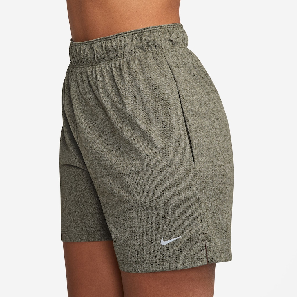 Nike Trainingsshorts »DRI-FIT ATTACK WOMEN'S MID-RISE UNLINED SHORTS«