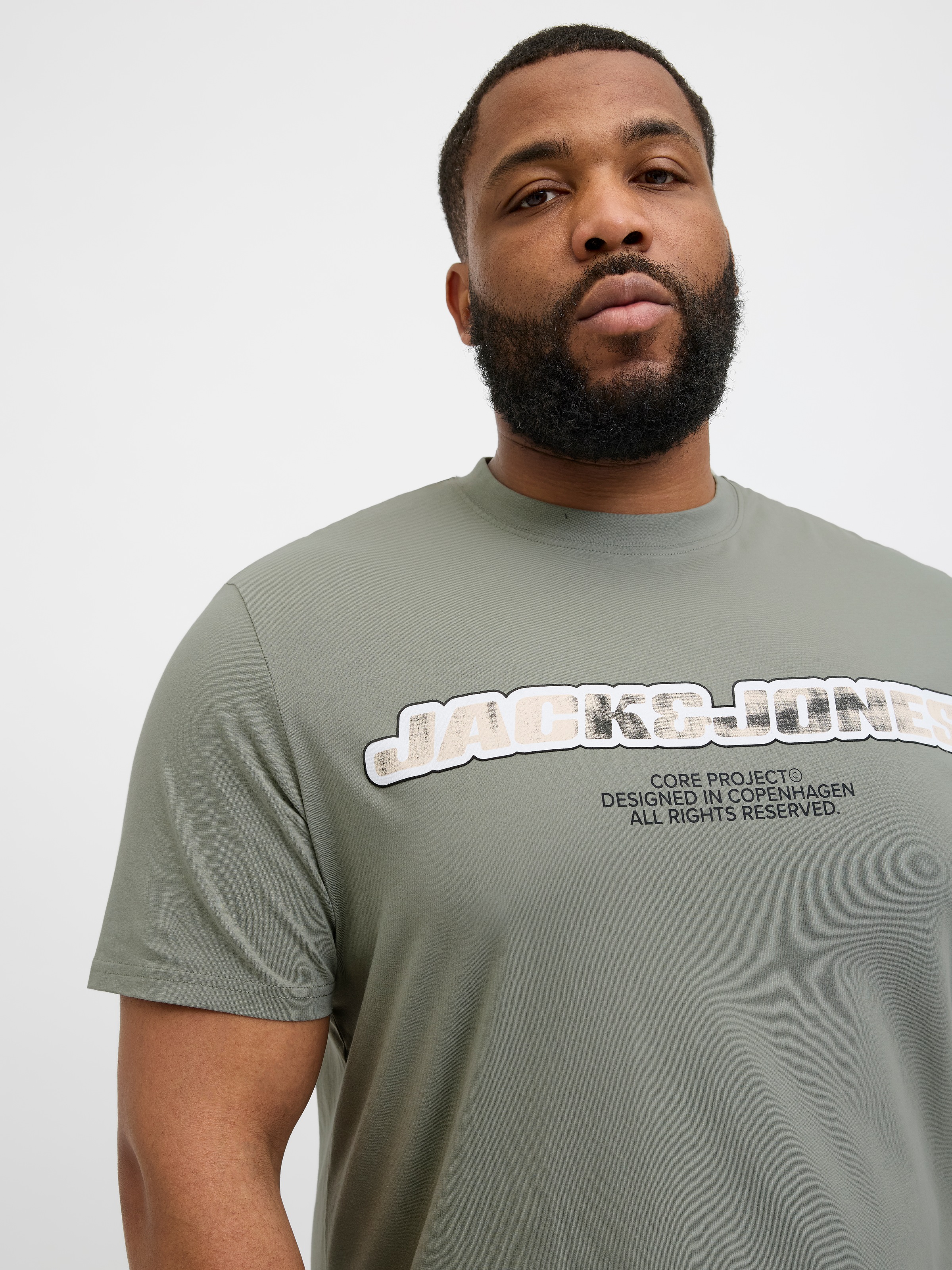 Jack & Jones PlusSize Print-Shirt »JCOLIDO AOP FRONT PRINT TEE SS CRE PLS«, mit Logo Print