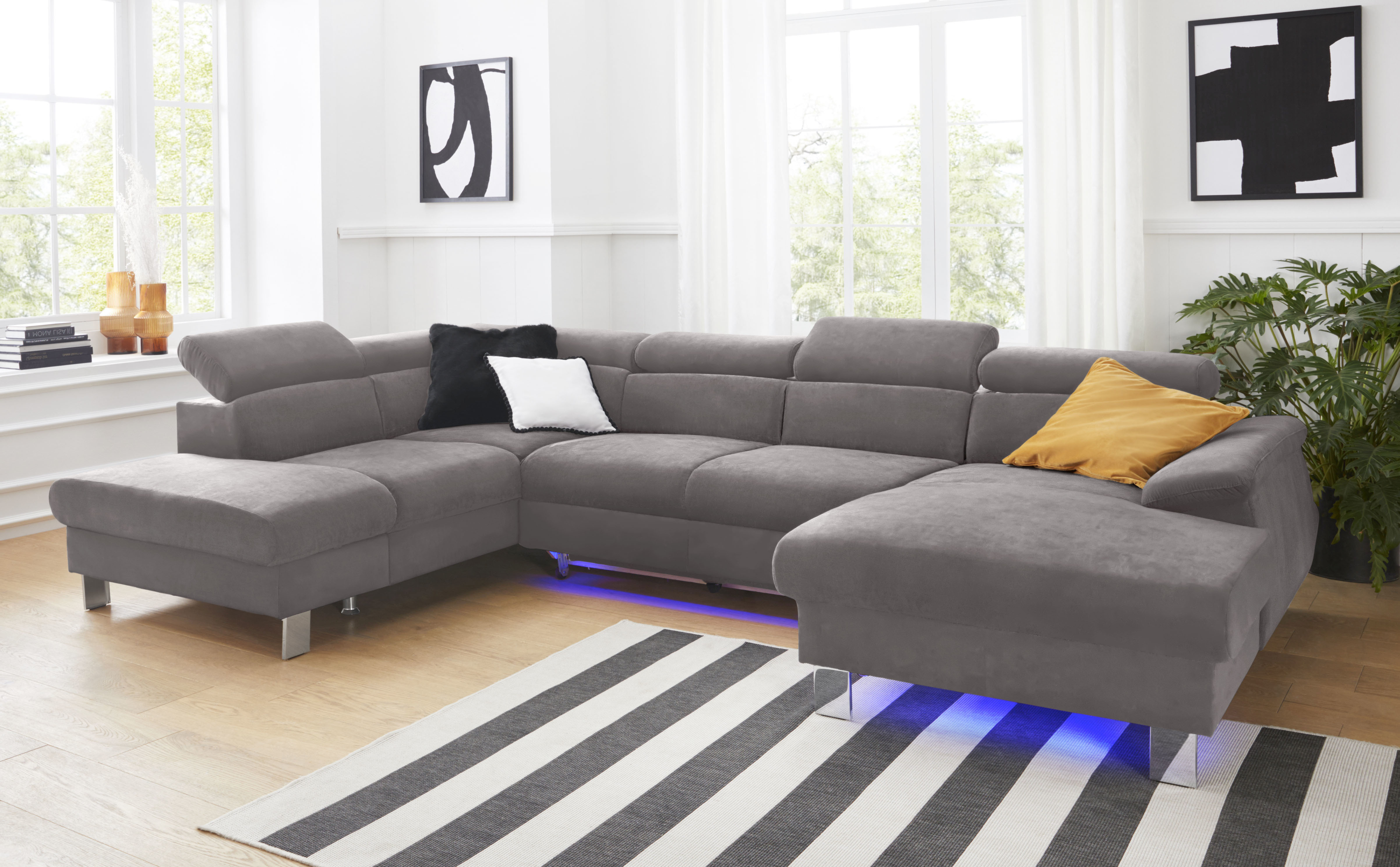 COTTA Wohnlandschaft "Komaris U-Form, B: 320 cm" mit Kopfteilverstellung, optional Schlaffunktion, Bettkasten & Licht