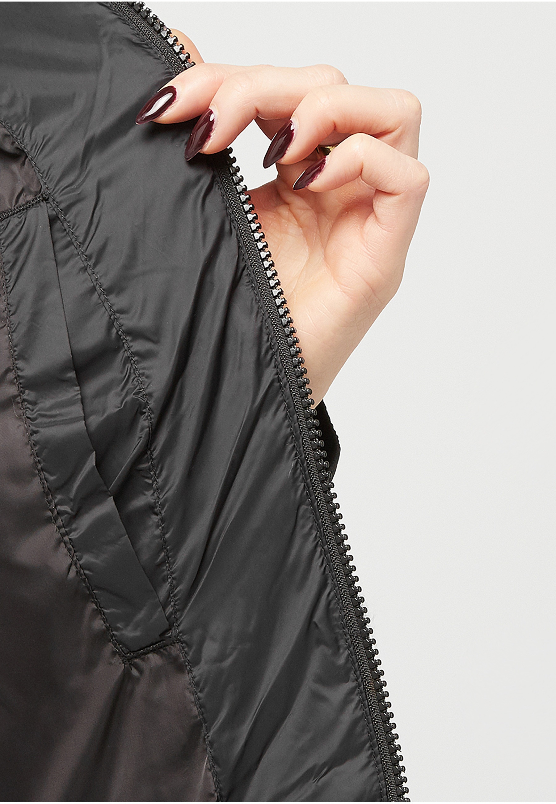 Karl Kani Winterjacke »Karl Kani OG Essential Puffer Jacket« 1 Stk. tlg. ohne Kapuze