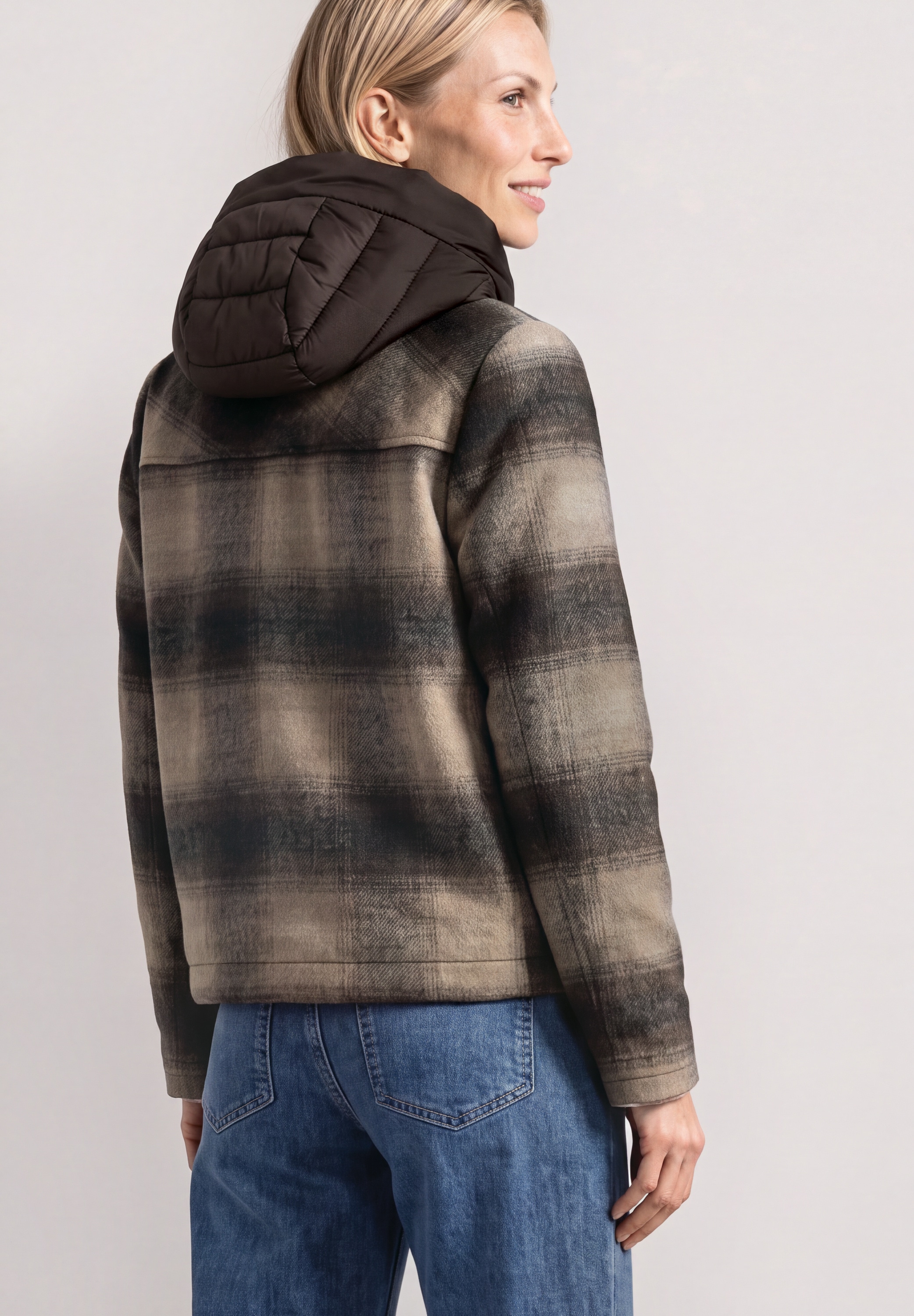 STREET ONE Kurzjacke mit Kapuze mit abnehmbarer Kapuze