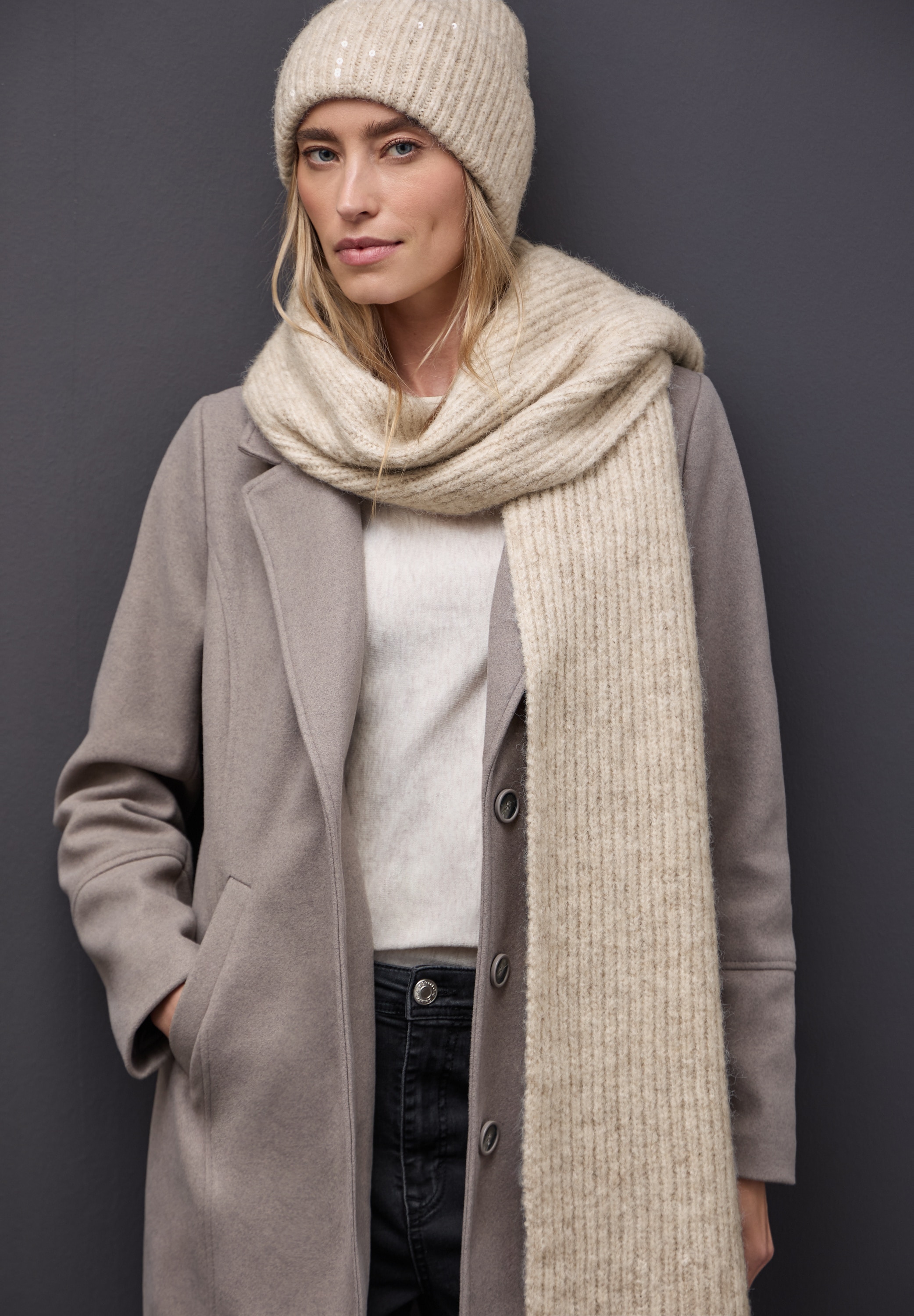 STREET ONE Strickmütze, aus softem Materialmix günstig online kaufen