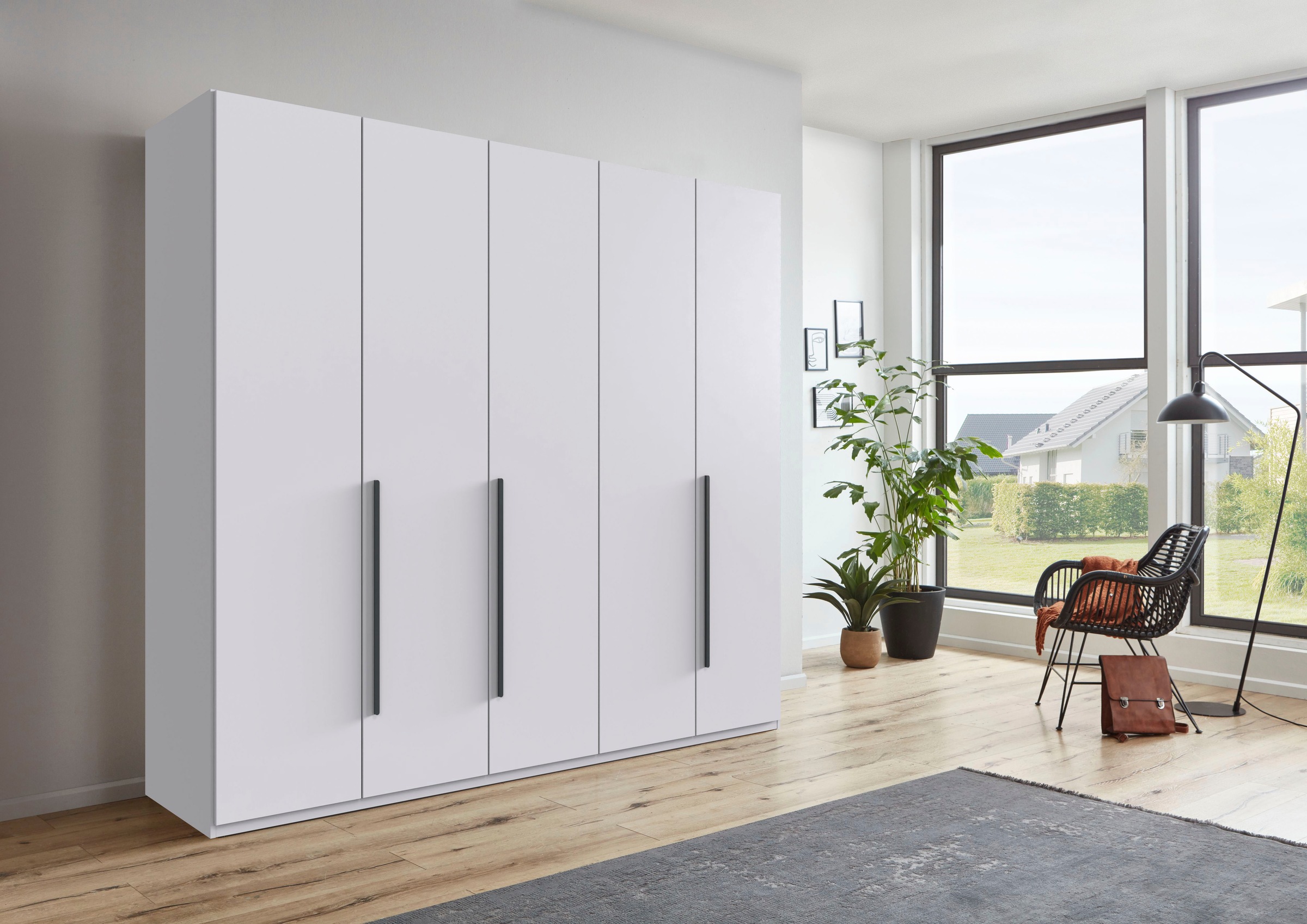 Armoire chambre WIMEX LONDON 5 portes battantes 3 tiroirs 225 cm blanc mat