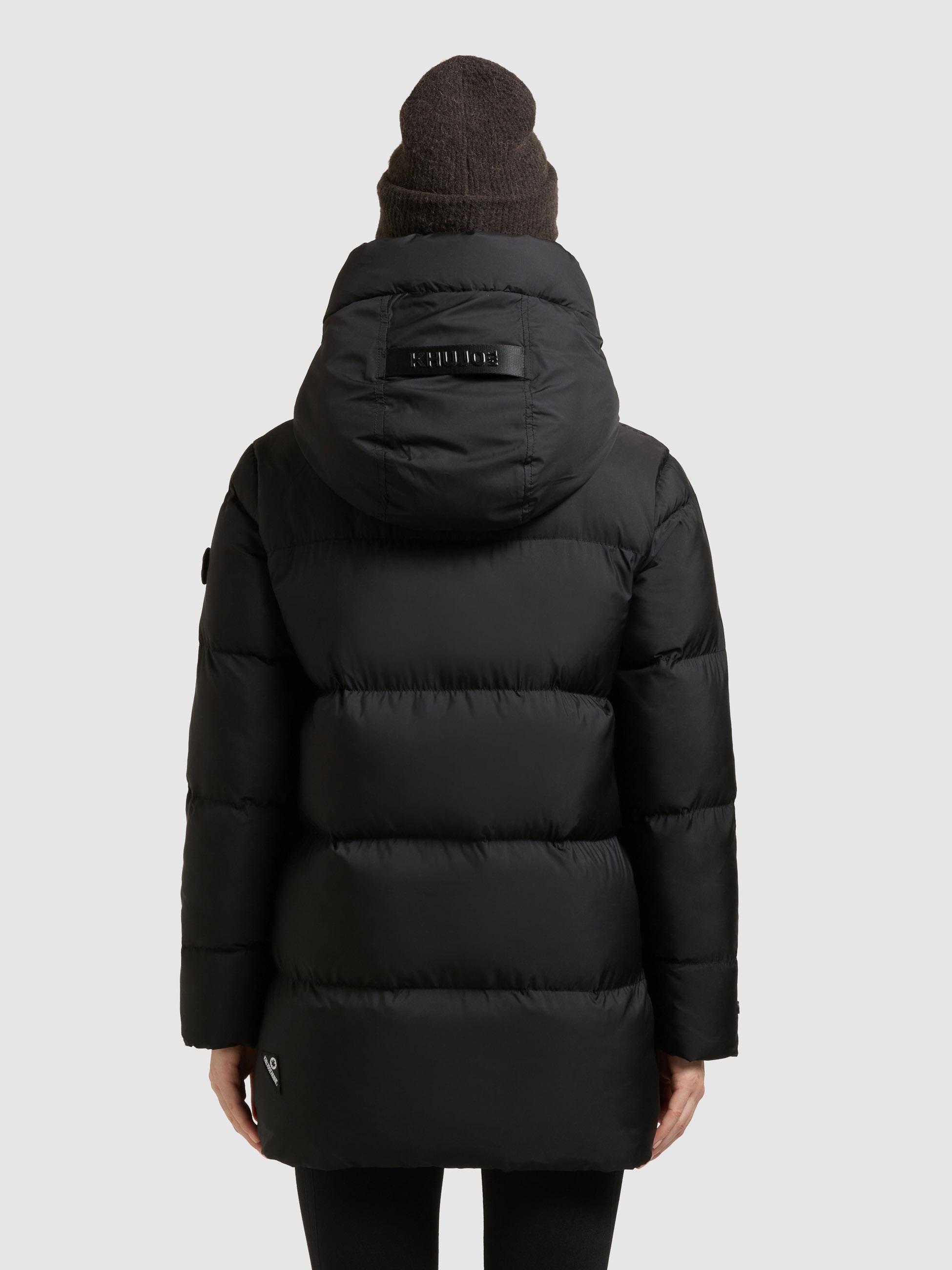 khujo Steppjacke »DROWN2 SHINY« mit Kapuze hoch schließende Kapuze mit Kordelzug, loose fit