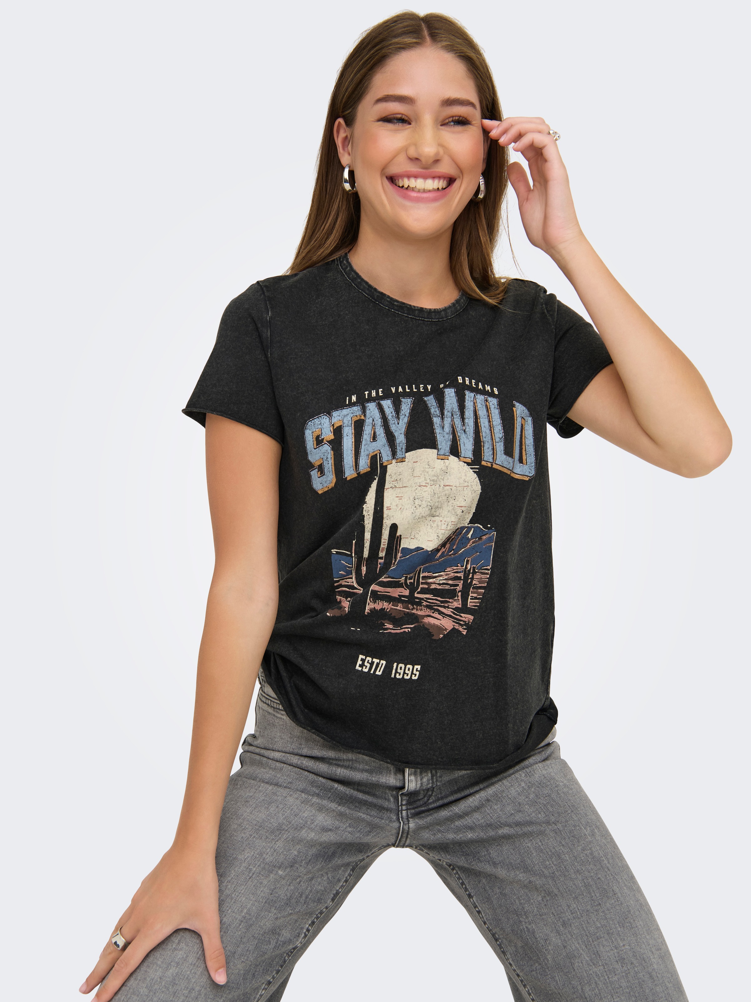 ONLY Rundhalsshirt "ONLLUCY REG S/S TOP JRS NOOS", unterschiedlich bedruckt günstig online kaufen