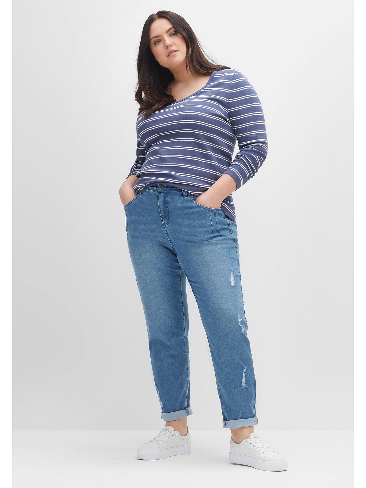 Sheego Girlfriend-Jeans »Große Größen«, mit Destroyed-Effekt, Teilgummibund