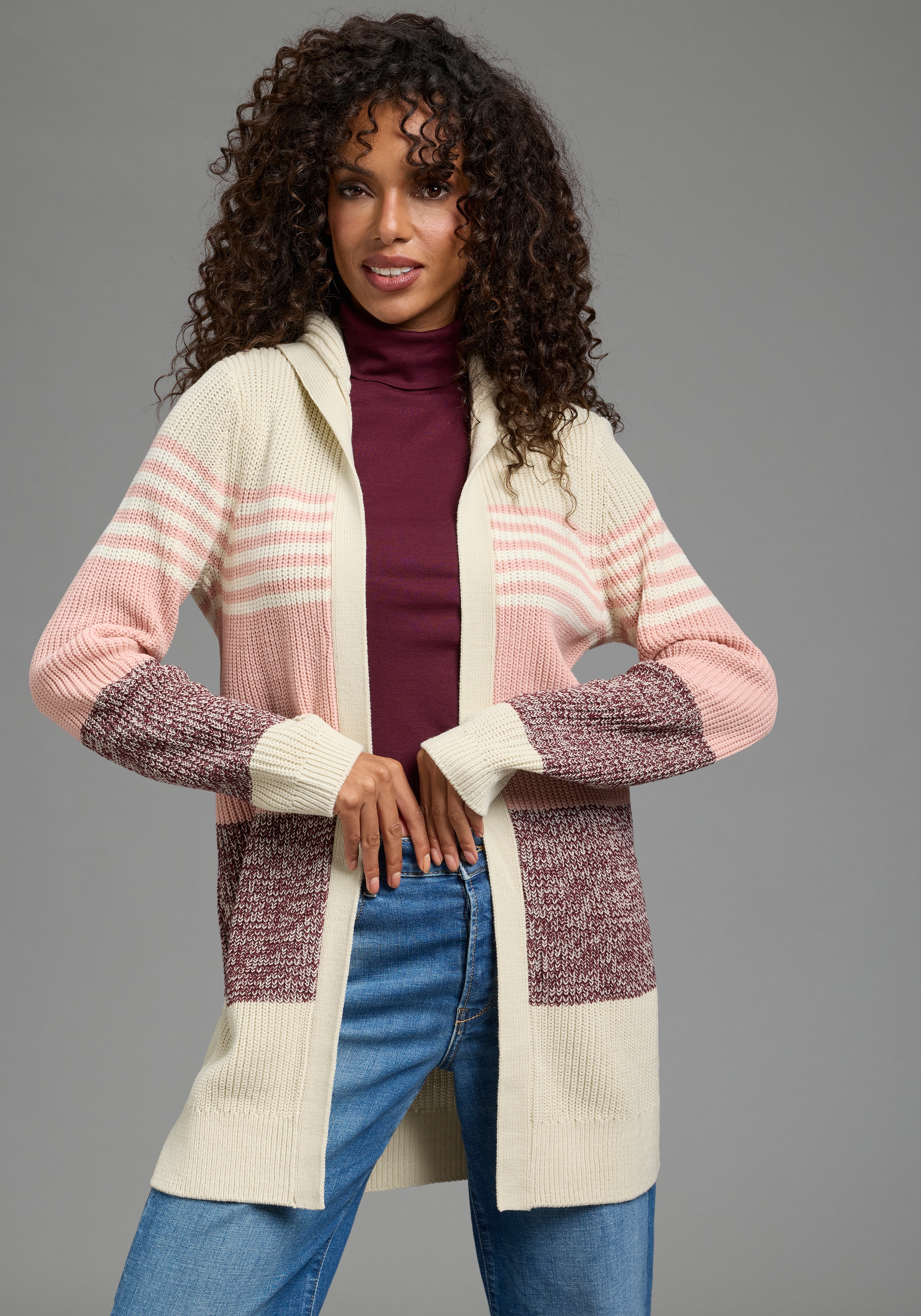 Laura Scott Kapuzenstrickjacke "extralang geschnitten, aus elastischem Strickmaterial" mit Streifendesign