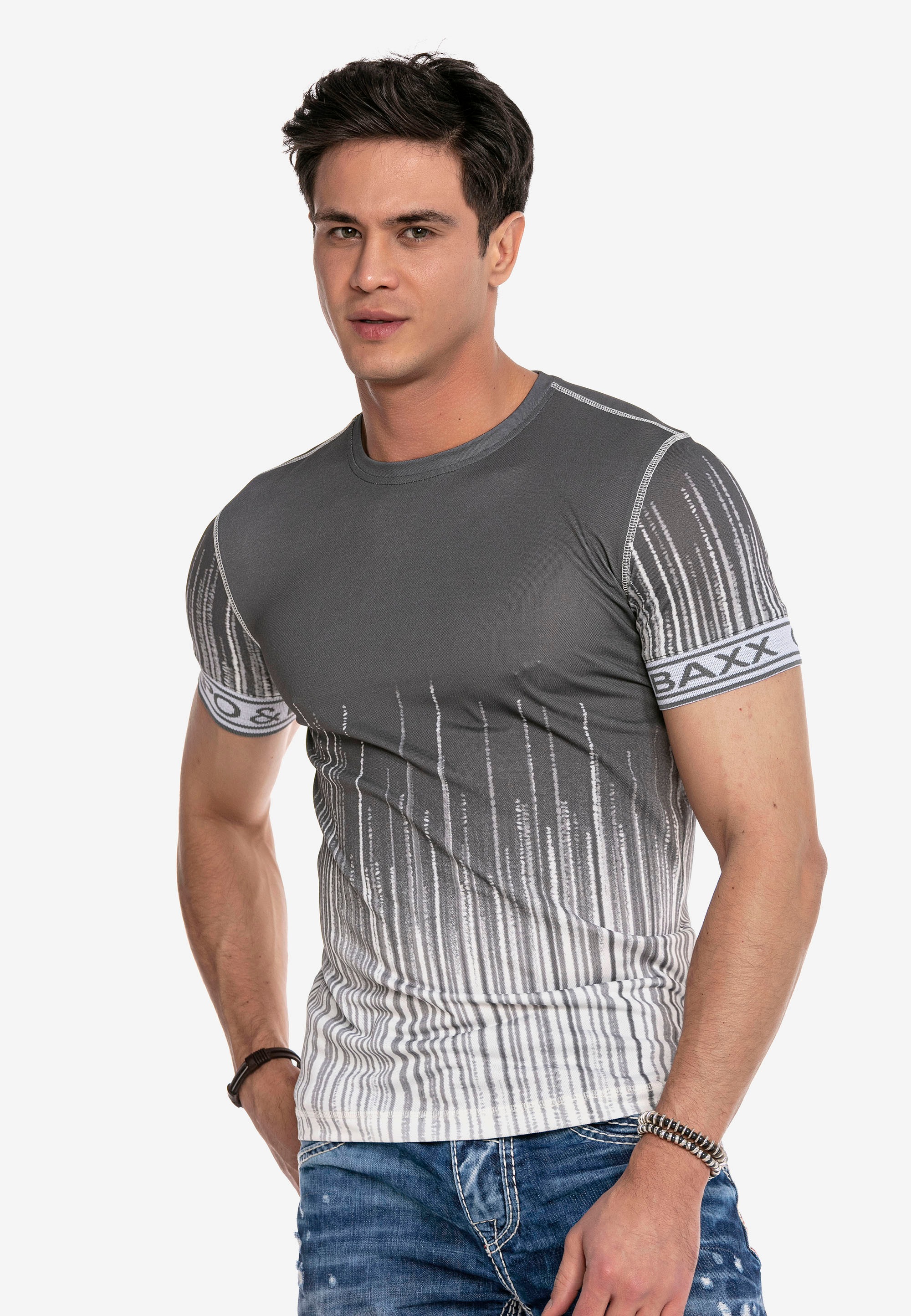 Cipo & Baxx T-Shirt, mit modischer Musterung ▷ kaufen | BAUR