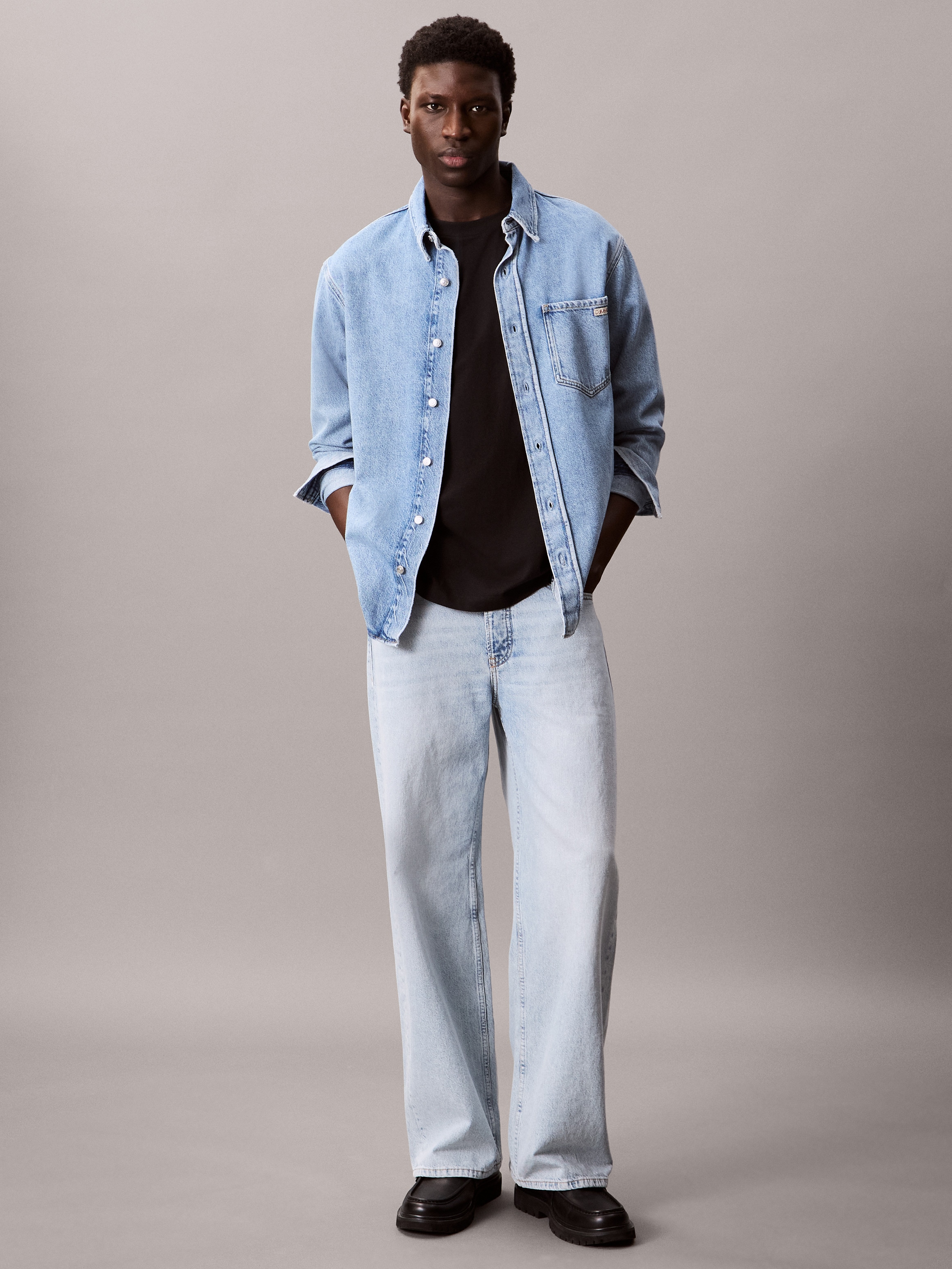 Calvin Klein Jeans T-Shirt »A- SS REL SEASONAL MONOLOGO TEE«, Mit Rundhalsausschnitt