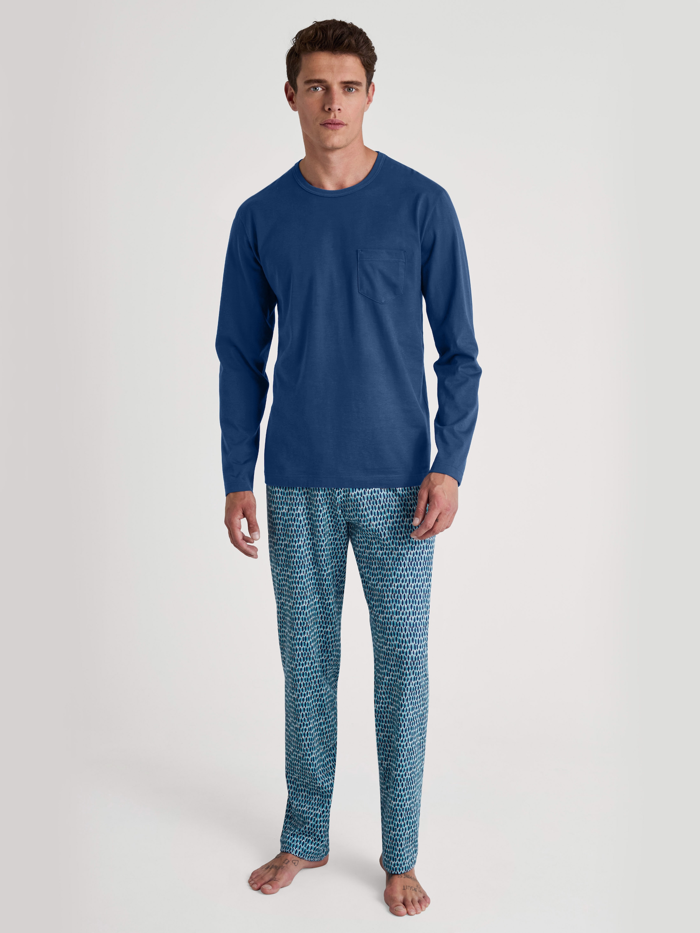 CALIDA Schlafanzug "Relax Imprint 2" 2 tlg. Langarm-Shirt & Hose mit geradem Bein