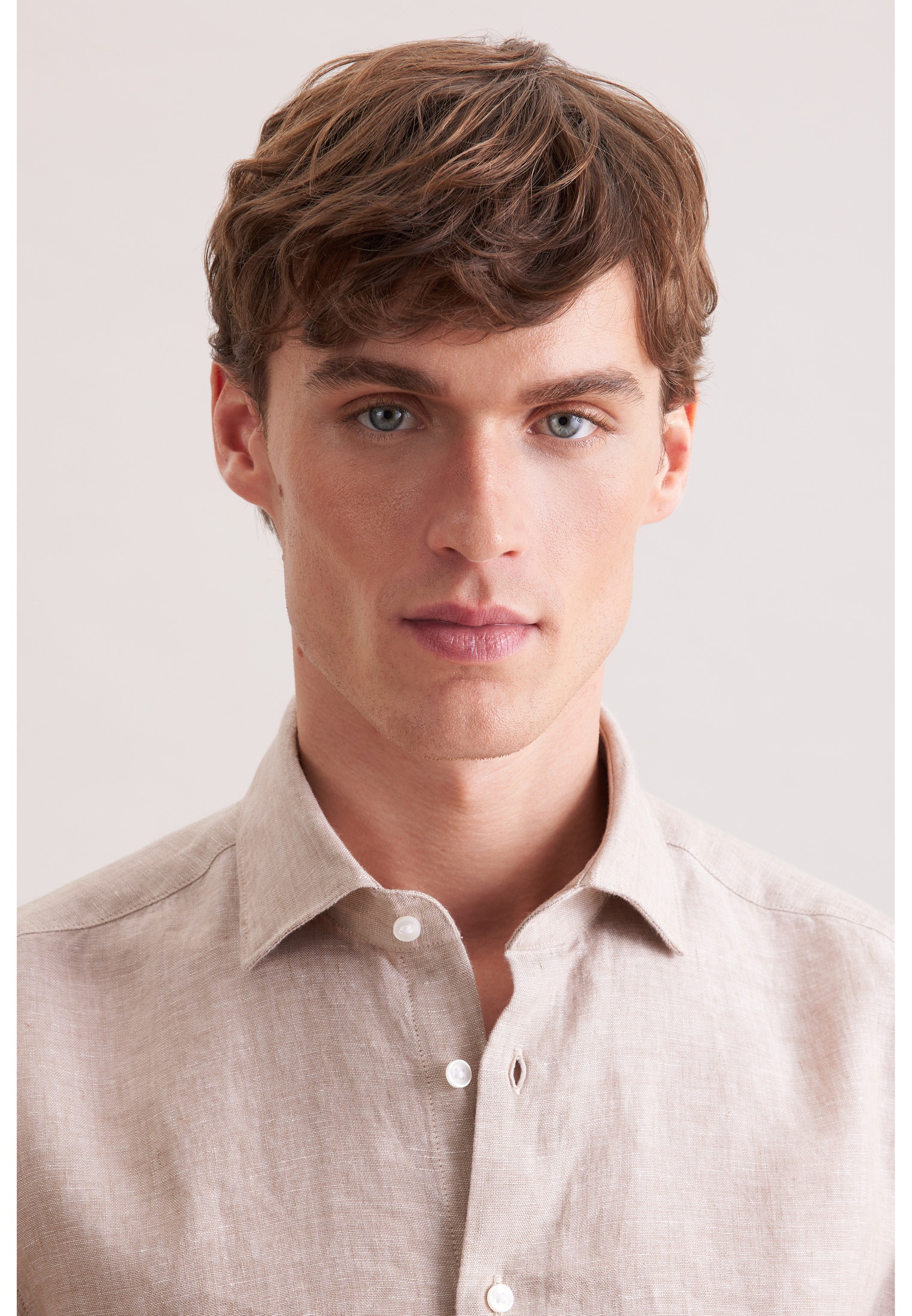 Leinenhemd SEIDENSTICKER "Schwarze Rose", Herren, Gr. L (42), normale Ärmellängen, beige, 100% Leinen, unifarben, slim fit, 2-Knopf-Manschette, Hemden, Slim 1/1 Kentkragen Uni 2