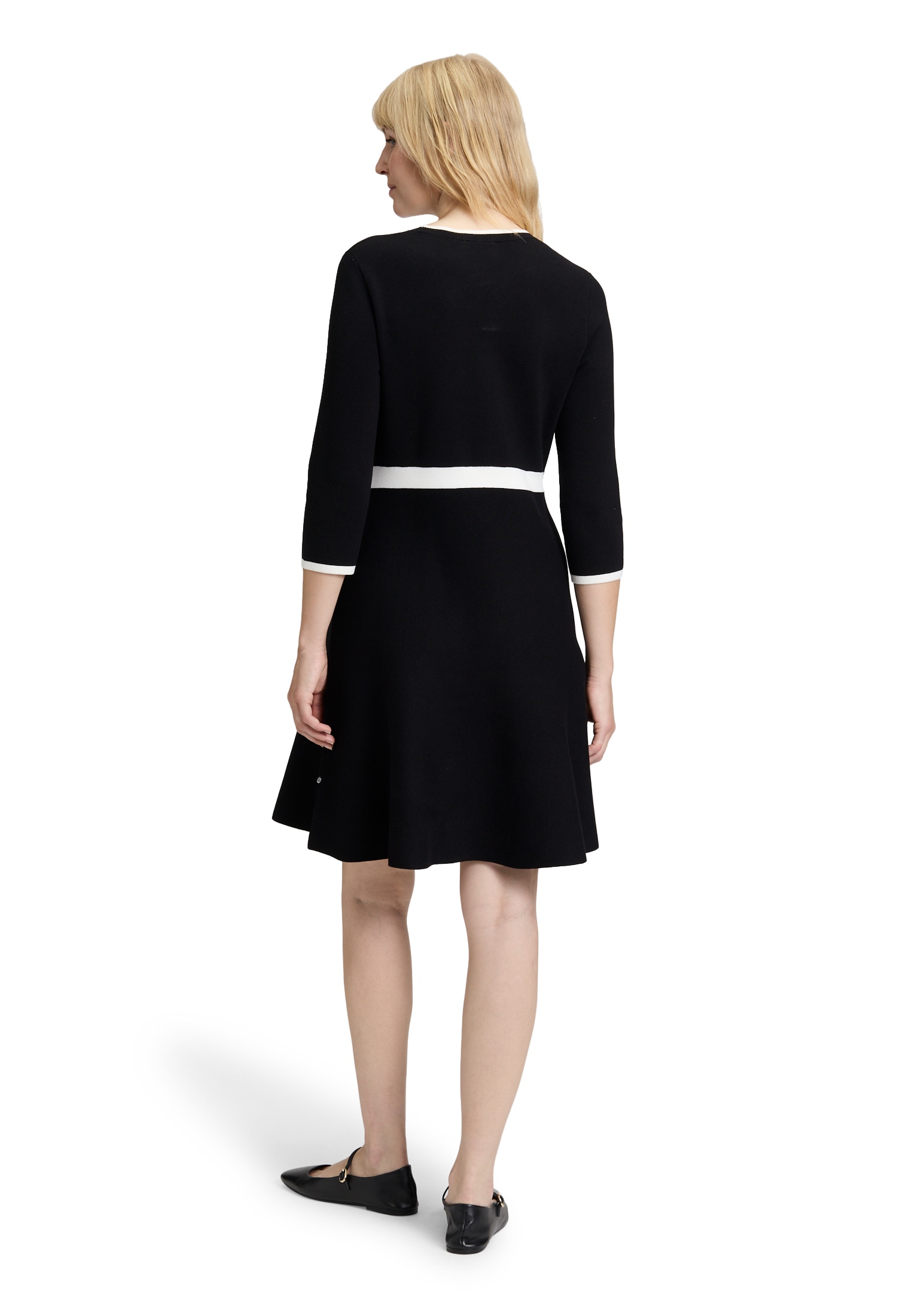 Vera Mont Strickkleid »Vera Mont Damen Strickkleid mit Rundhalsausschnitt«
