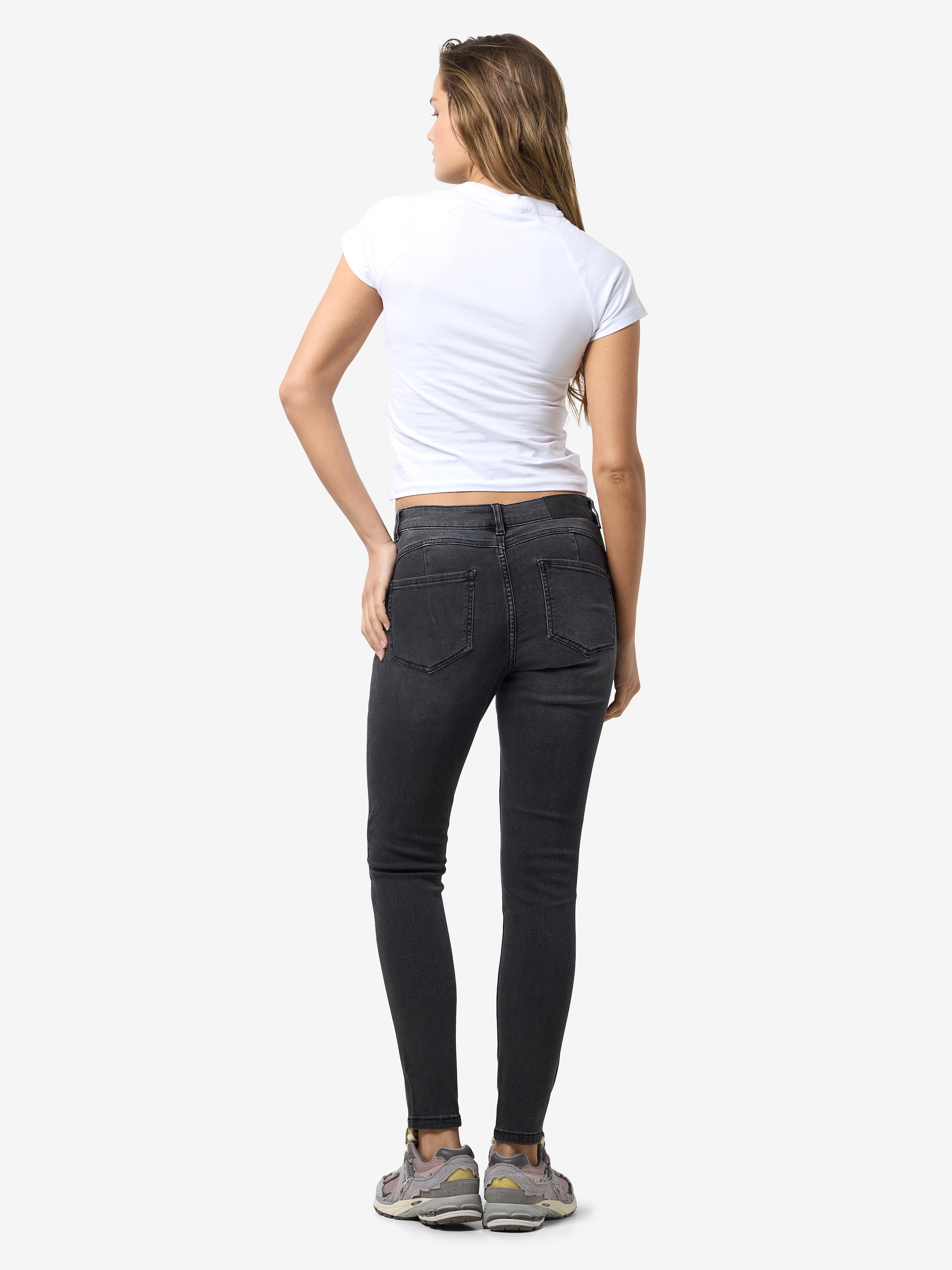 Noisy may Skinny-fit-Jeans »NMJEN NW SKINNY SHAPER JEAN JT177DG NOOS« mit Push Up Effekt